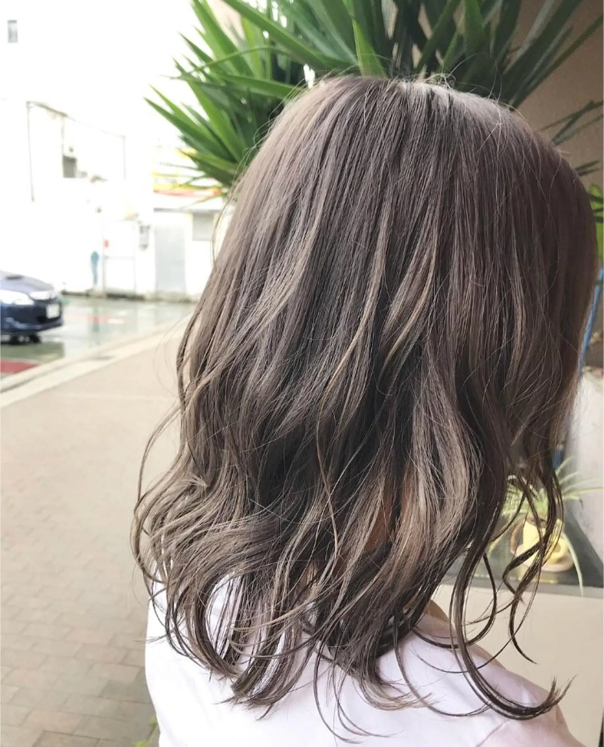 セミロング 玉木 育実のヘアスタイル