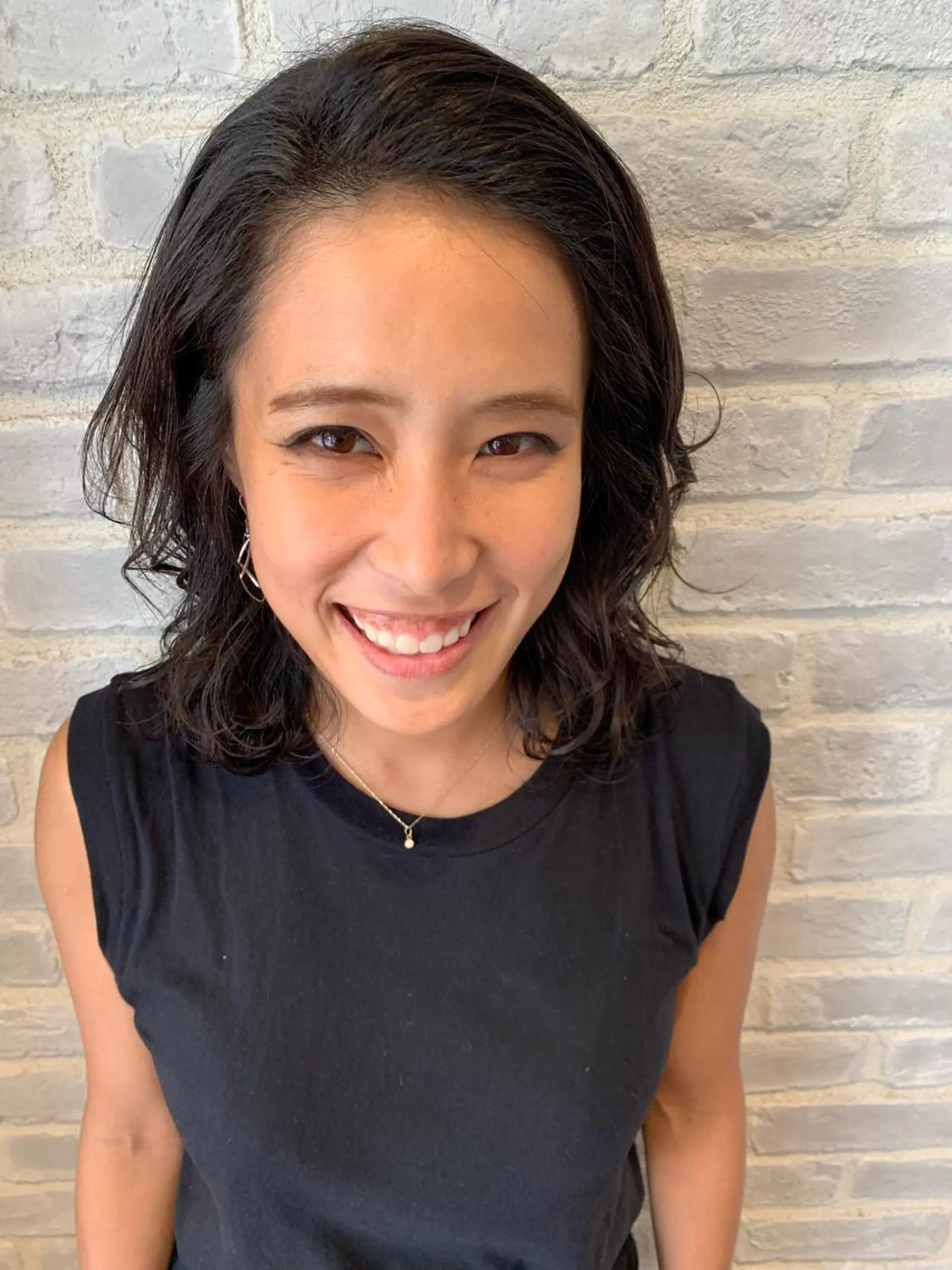 ミディアム パーマ ヘアアレンジ カット ヘアカラー トリートメント rico_by ヘアとアイブロウの眉毛・アイブロウイメージ