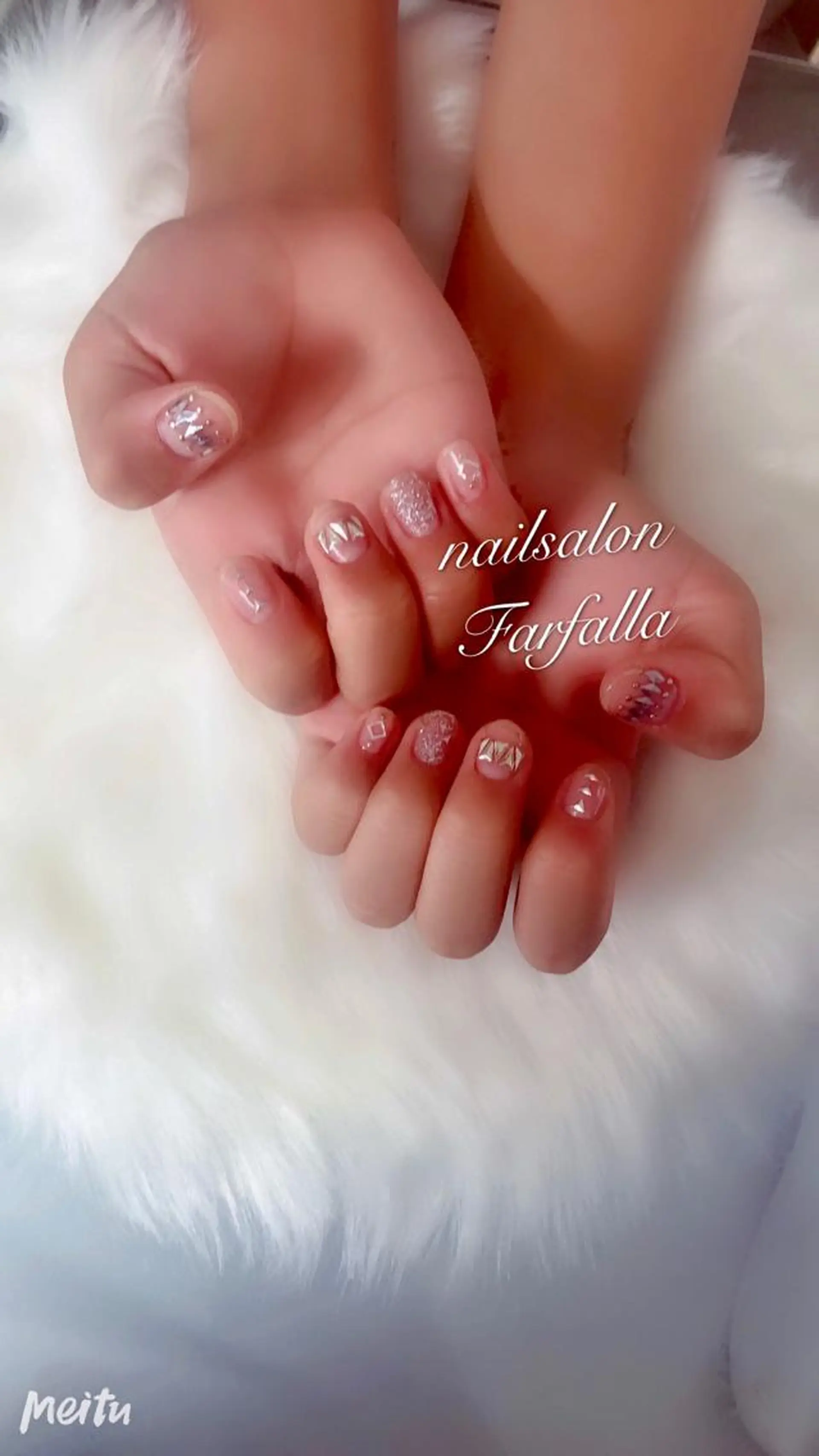 ネイル Farfalla Kieのネイルデザイン