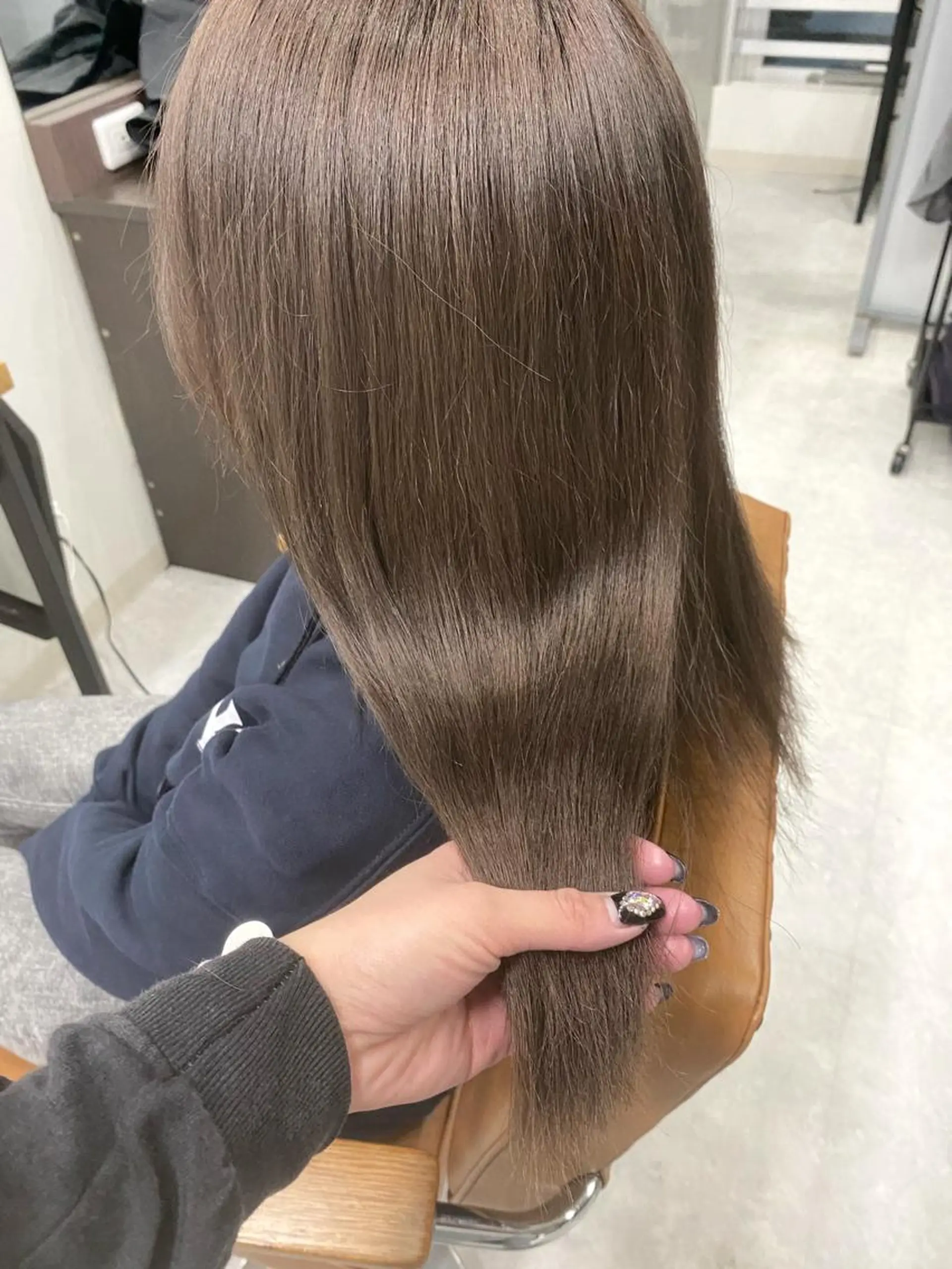 セミロング カラー ヘアアレンジ 🌷FUKA🌷 まろやかハイトーンのヘアスタイル