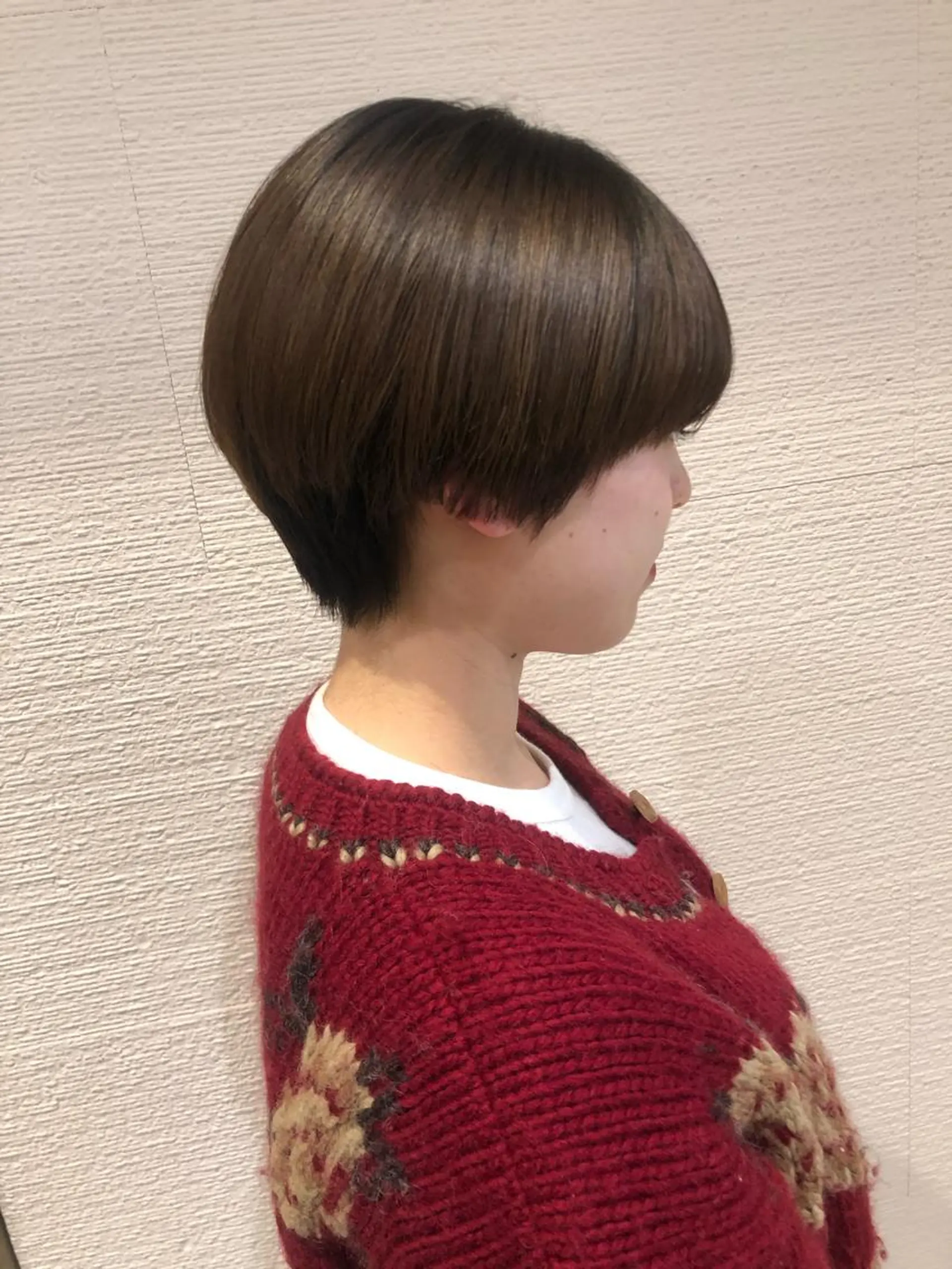 ショート カラー 三鷹で1番ショート ボブをカットする新谷のヘアスタイル