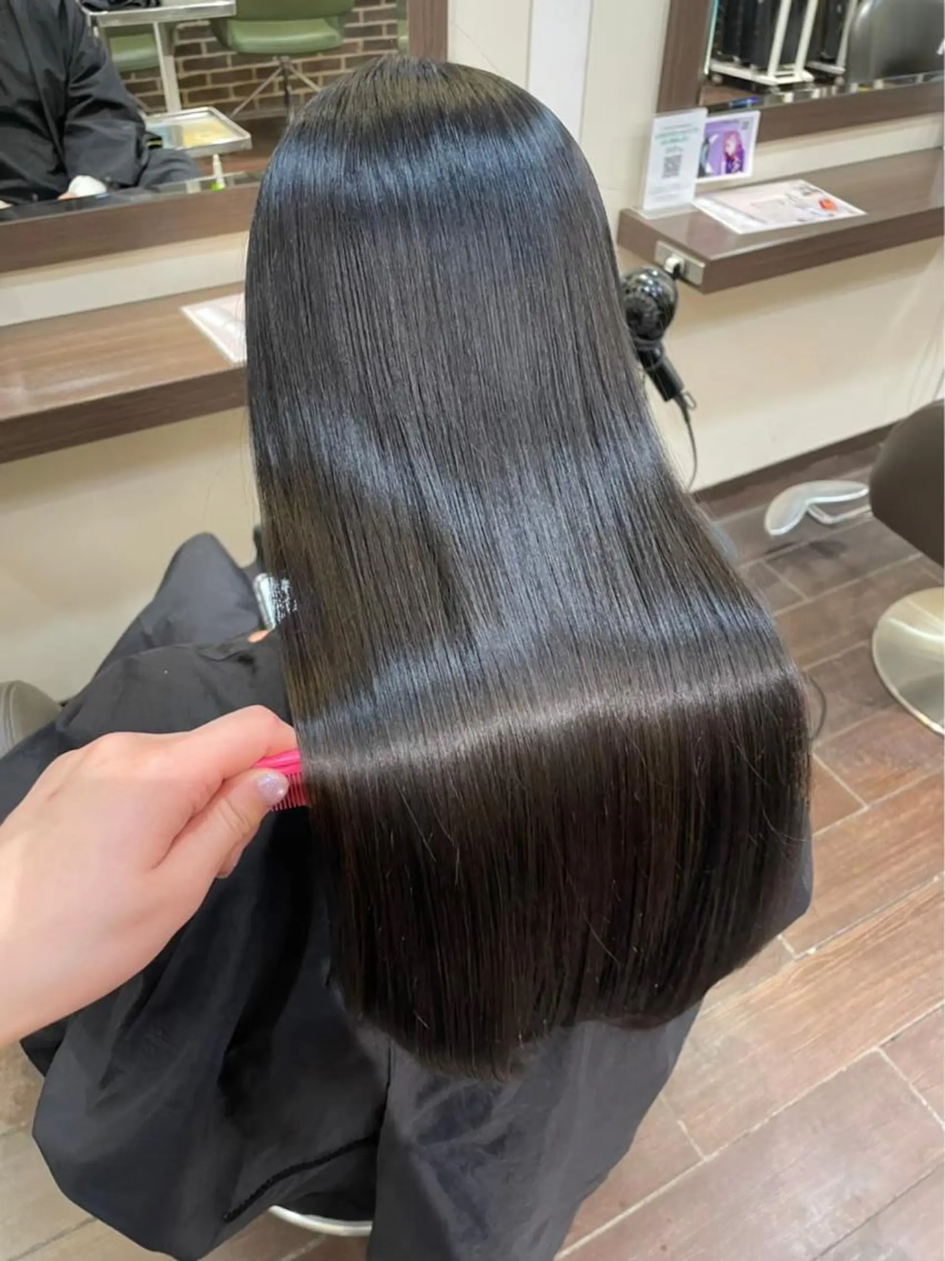 セミロング カラー メンズ メンズブリーチ メンズハイライト メンズハイトーン メンズインナーカラー メンズ韓国風 designcolo r/似合わせNOKAのヘアスタイル