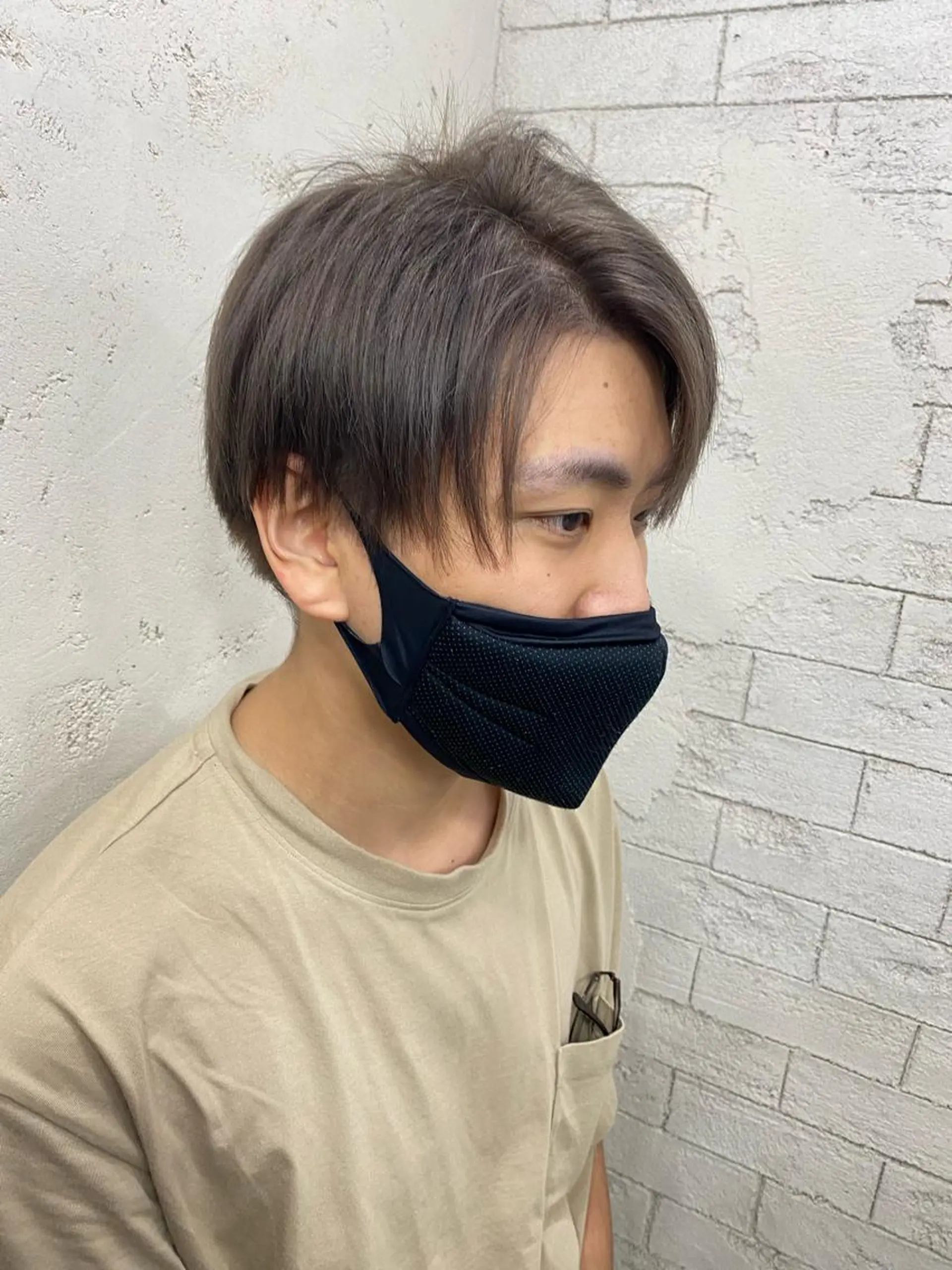 ショート カラー グレージュ ホワイト系はお任せ /ブリーチ/店長岩崎のヘアスタイル