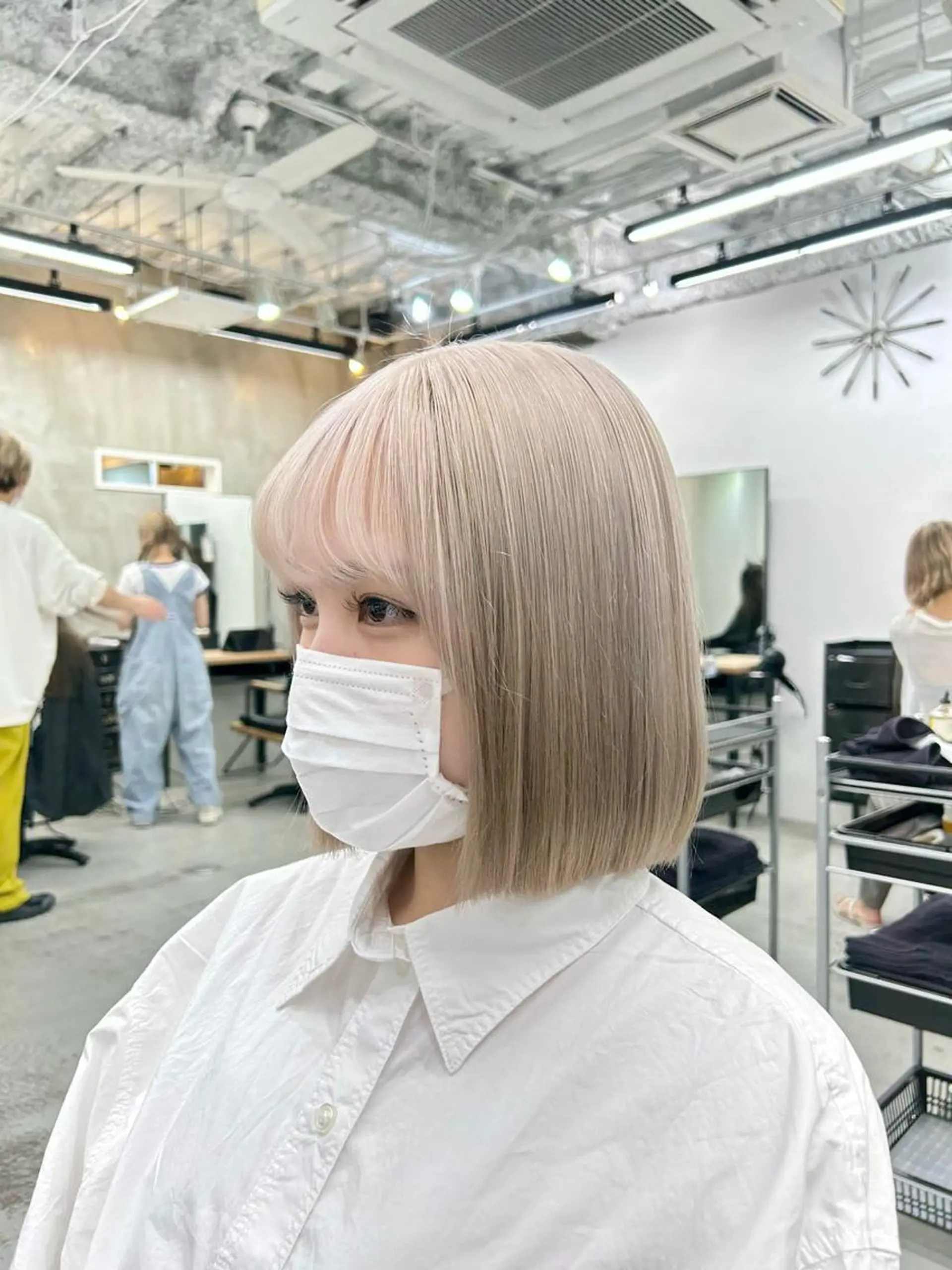 ショート カラー ベージュカラー ホワイトベージュ ボブ ヘアカラー トリートメント 韓国/ハイトーン/ ボブ🎀MIKU🎀のヘアスタイル