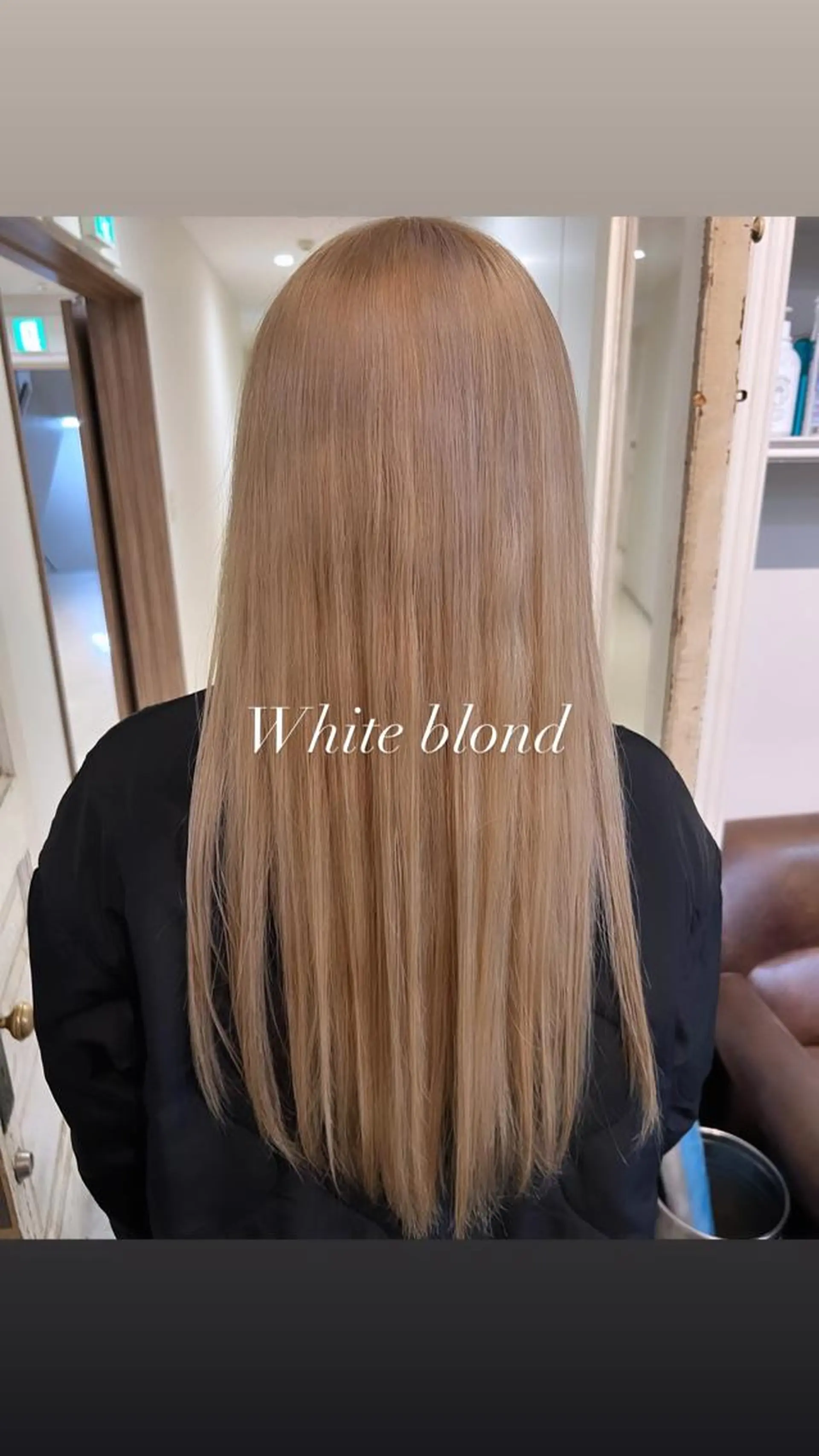 ロング カラー ブロンド ホワイトブロンド オカベ ショウマのヘアスタイル