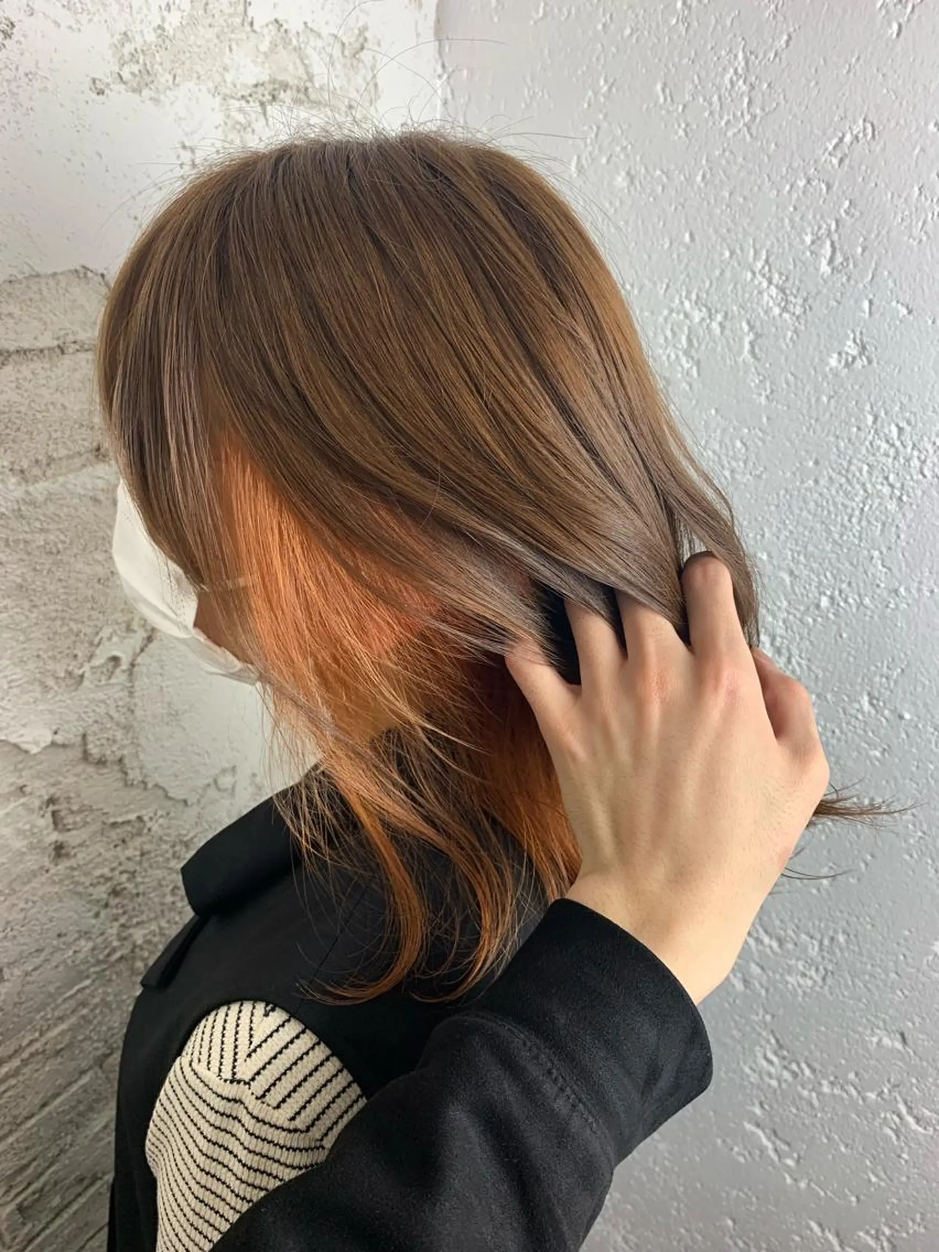 セミロング カラー オレンジ ヘアカラー 🔥ダブルカラー特化 🔥相原彰太のヘアスタイル