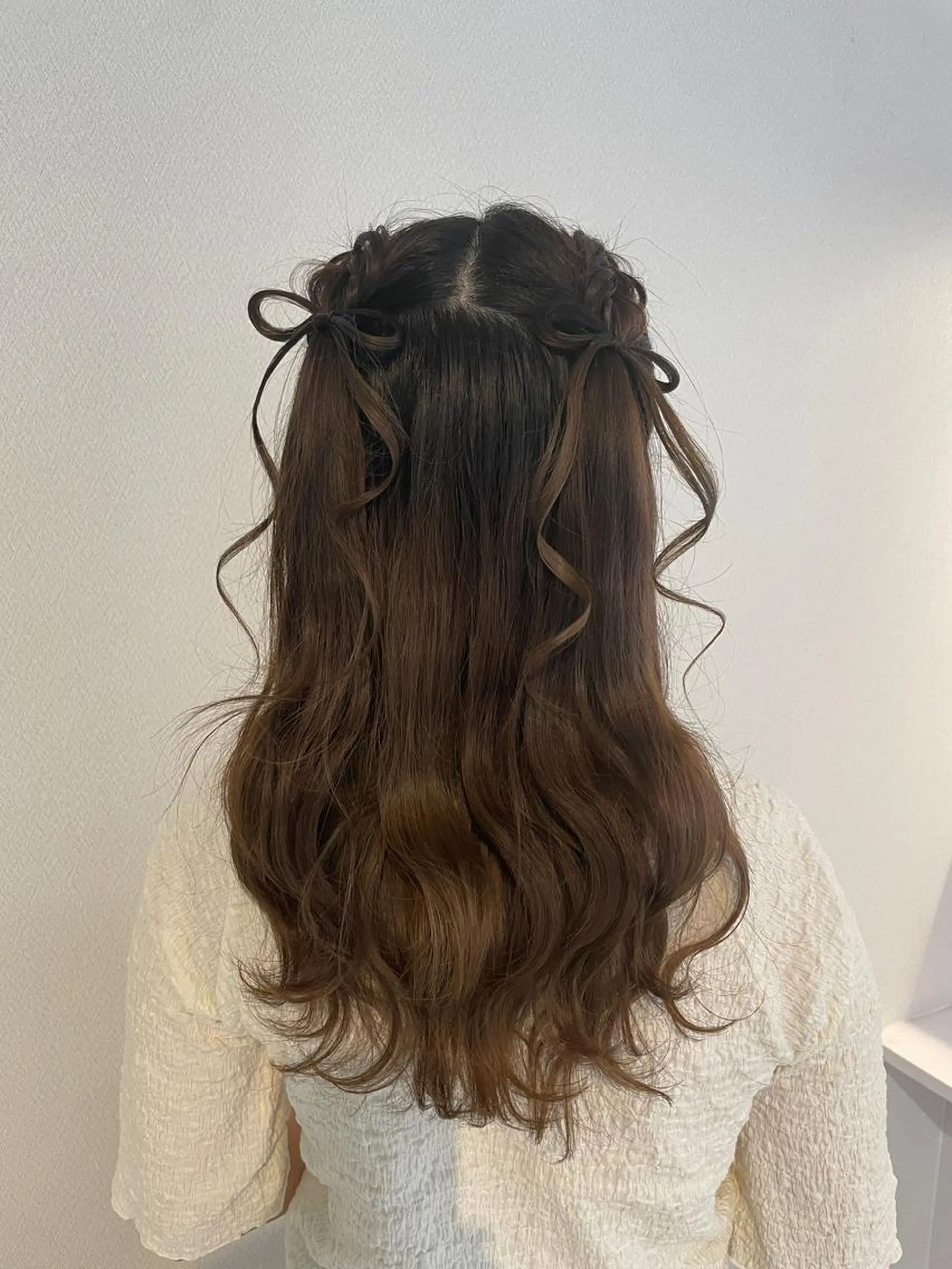 ロング 倉地 更彩のヘアスタイル