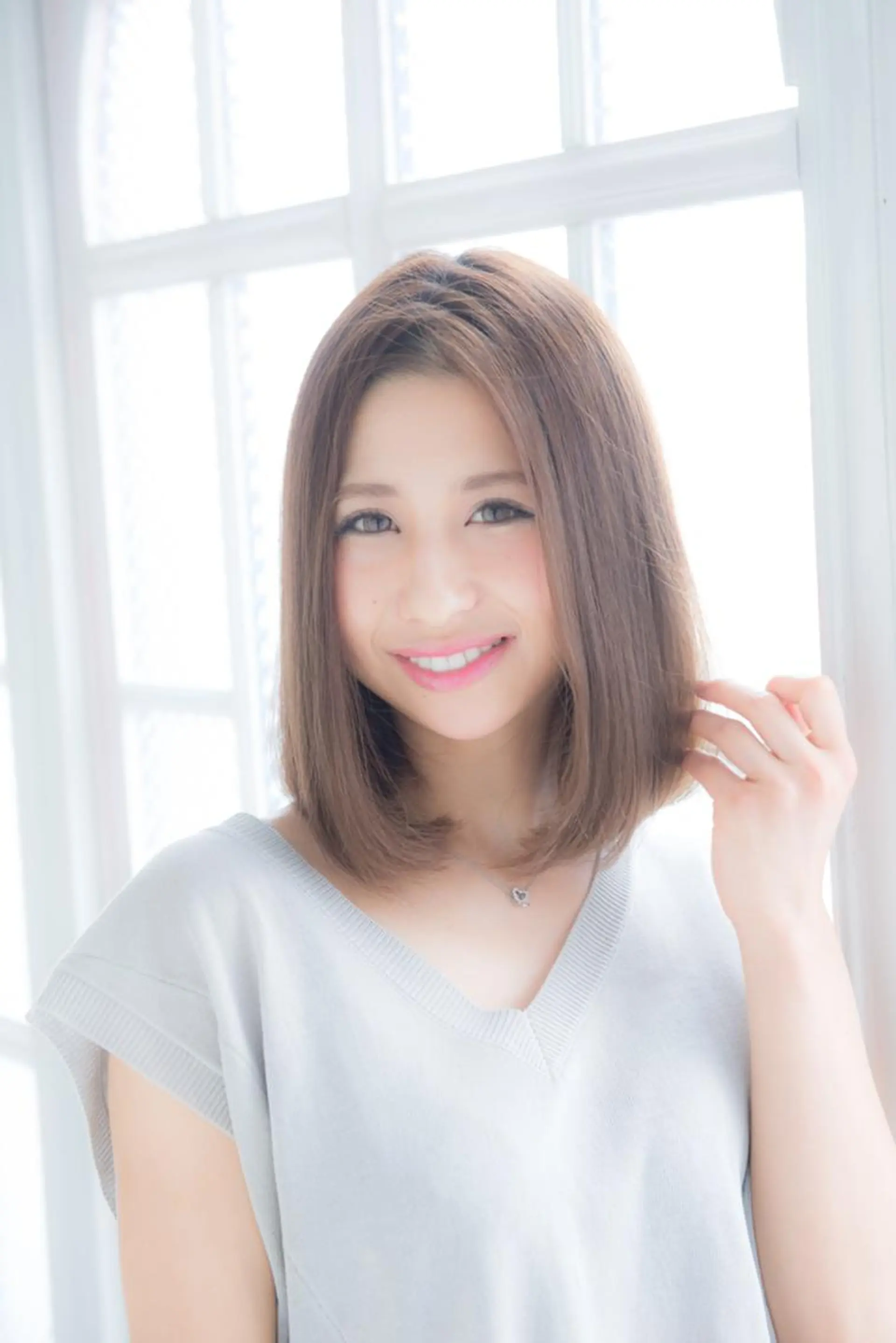 ミディアム yoshi (菅沼義晴)のヘアスタイル