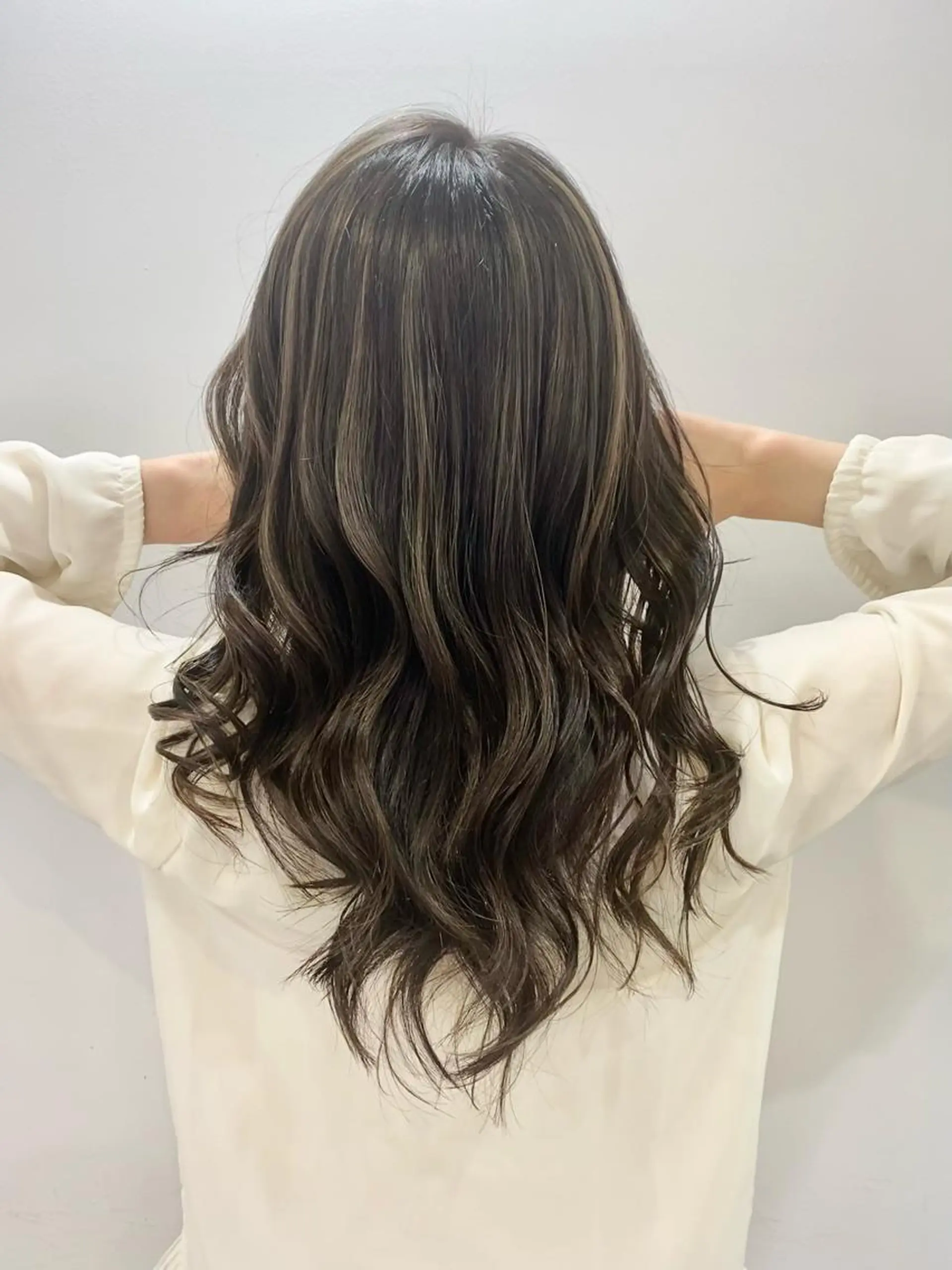 ロング カラー ハイライトカラー ハイライト ヘアカラー トリートメント opus 店長大和 レイヤー/赤み消しのヘアスタイル