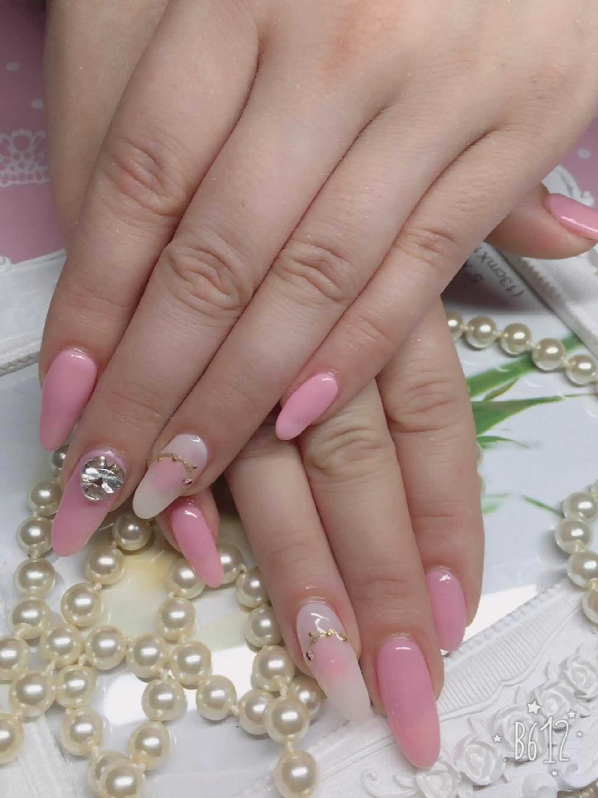 ネイル Naka Rieのネイルデザイン