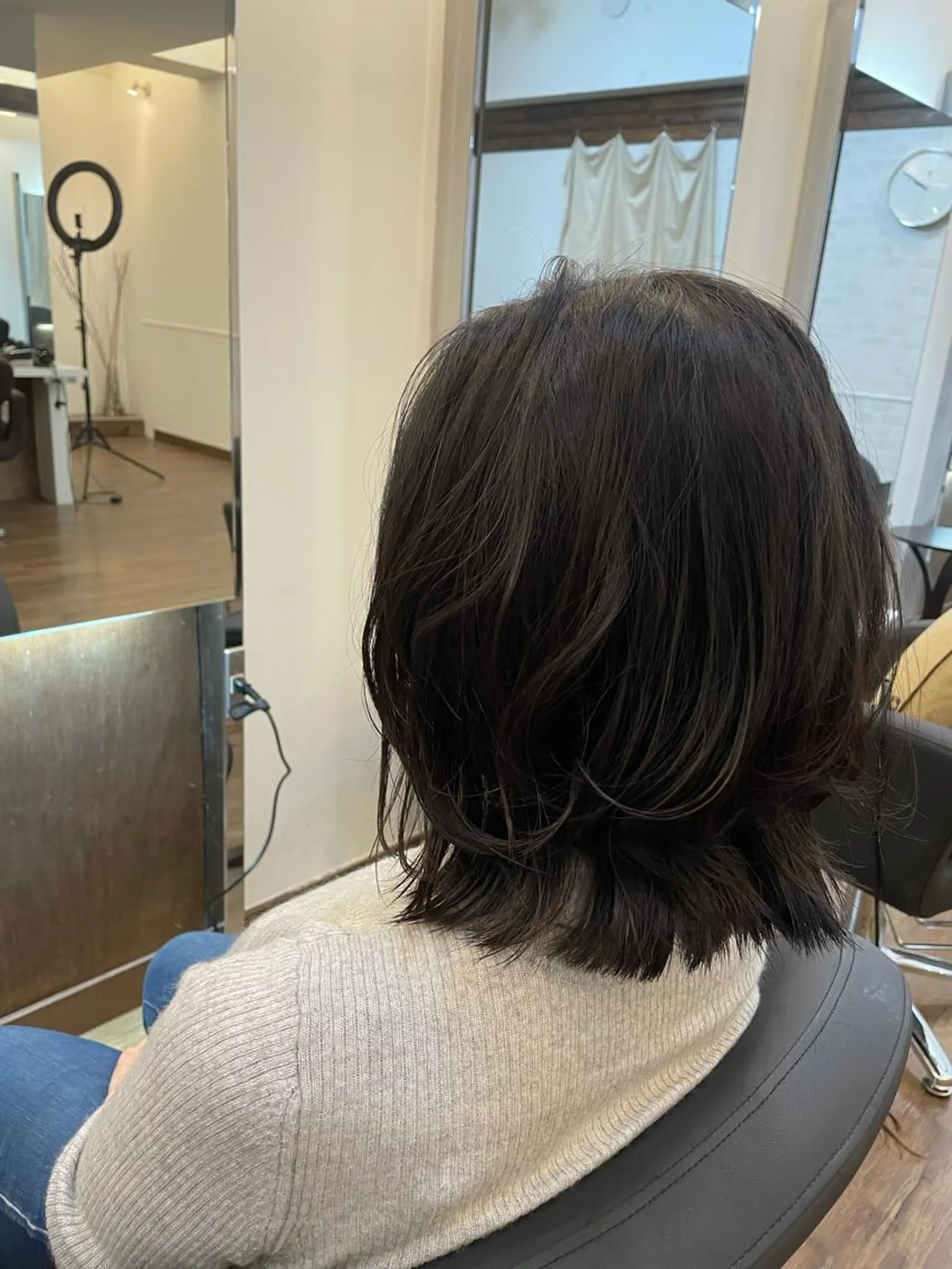 ミディアム MATSURI BASE.AWAJIのヘアスタイル