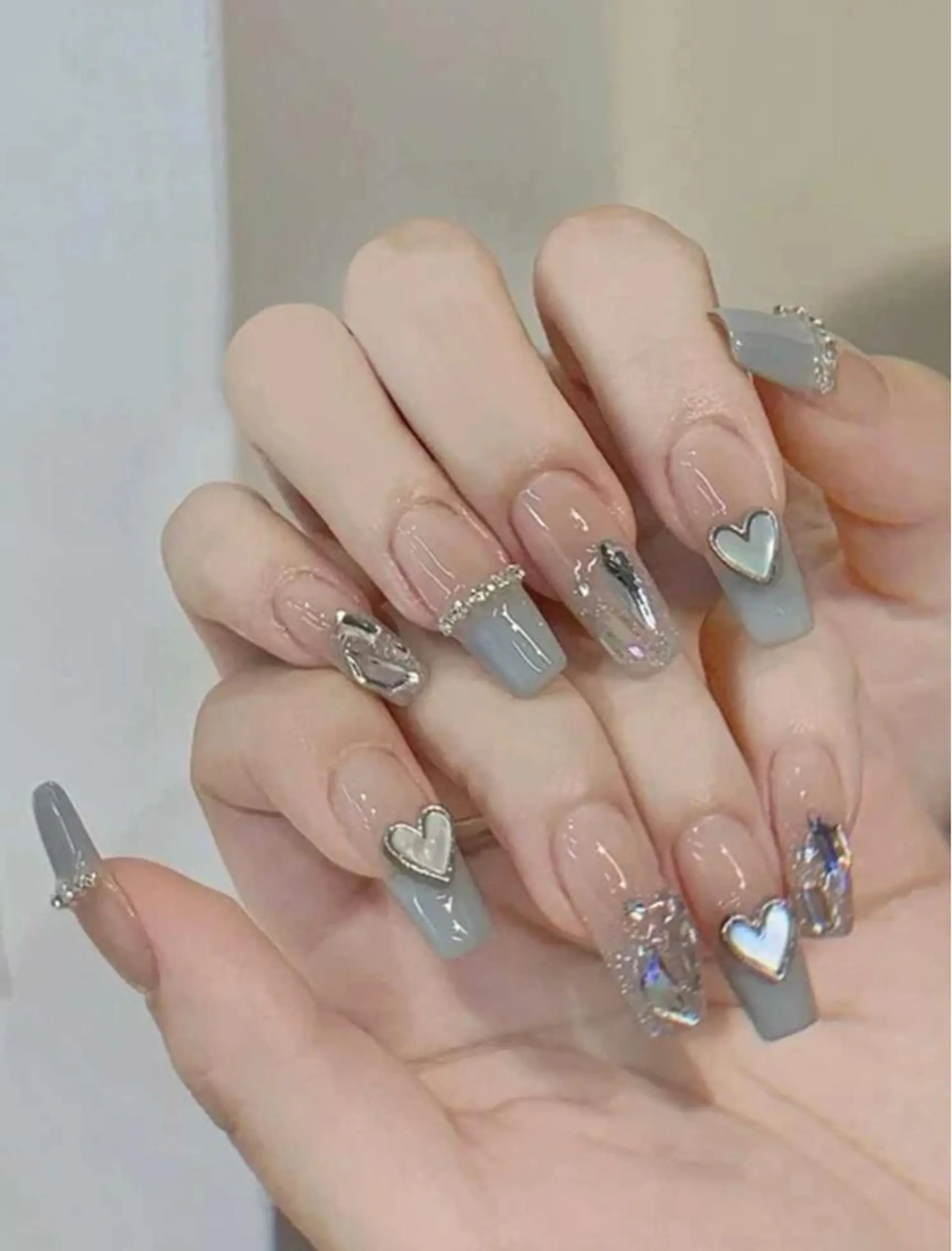 ネイル 美爪パラジェル導入店 Sunnilyのネイルデザイン