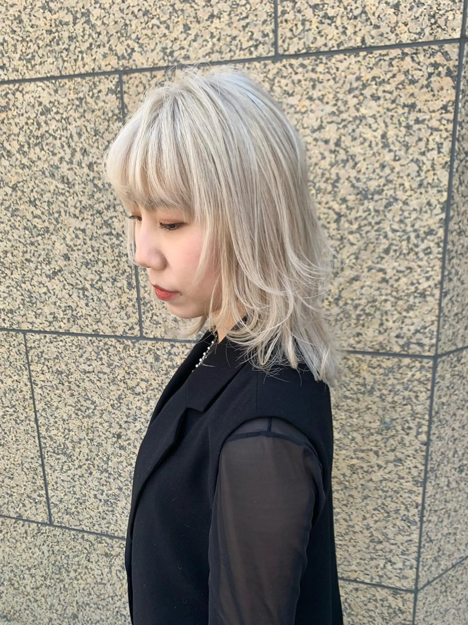 ミディアム ウルフカット ヘアカラー トリートメント 牧内 拓のヘアスタイル