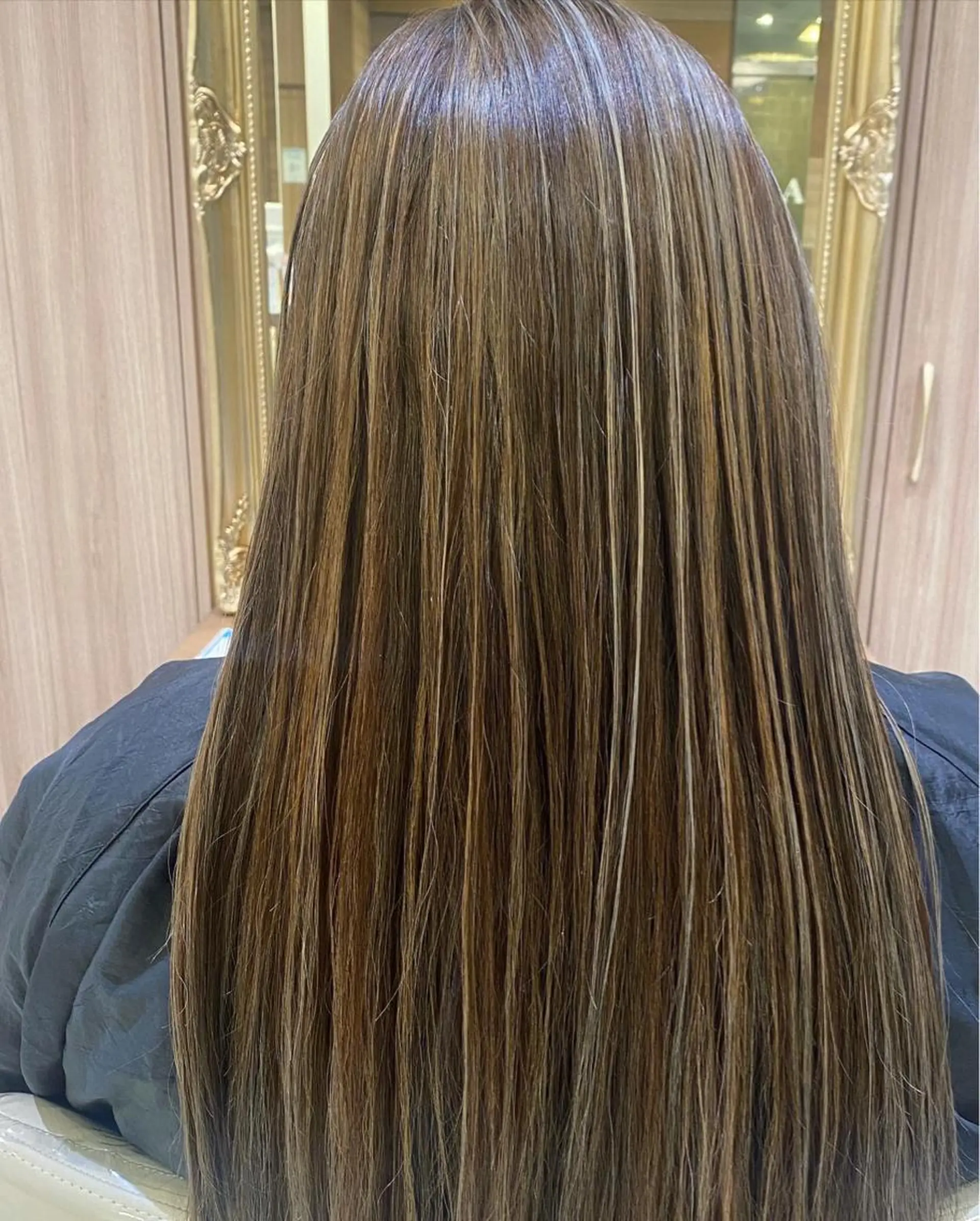 ロング カラー 古川 琴美のヘアスタイル