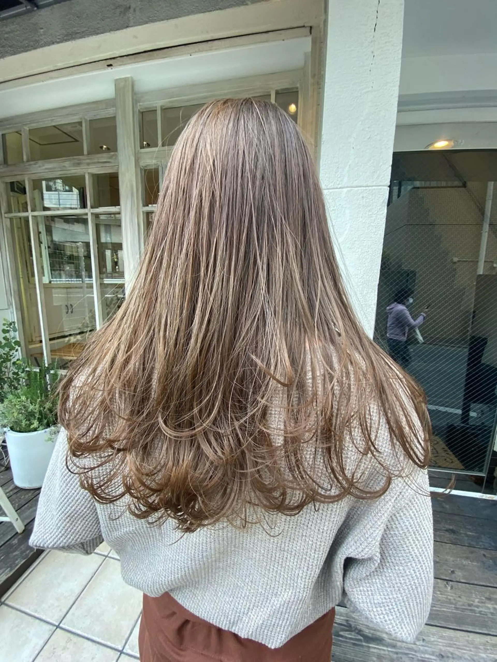 ロング レイヤーカット カット ヘアカラー トリートメント Musiiik hairのヘアスタイル