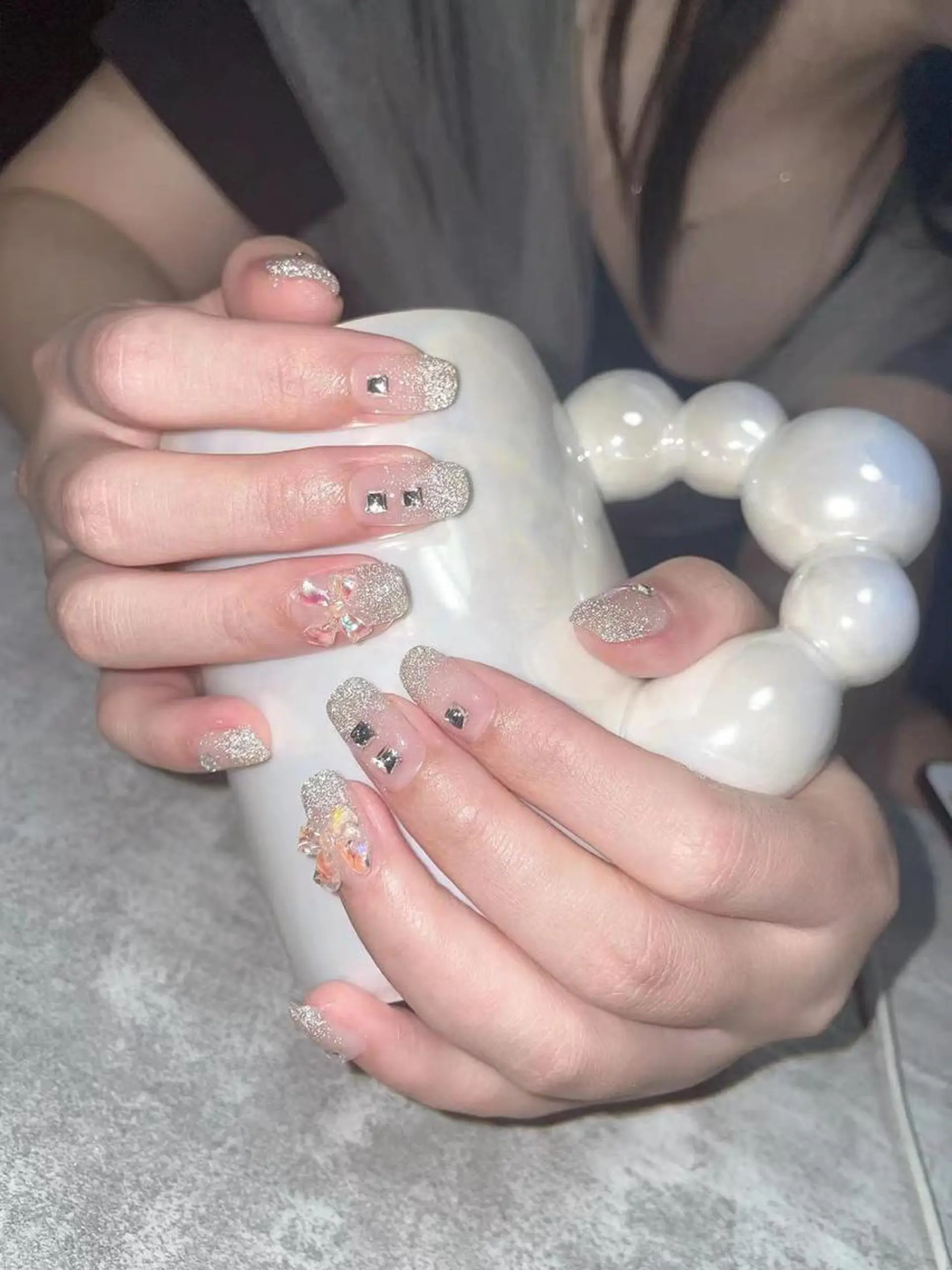 ミディアム 韓国風ヘア めぐみのネイルサロン スタッフ練習のネイルデザイン