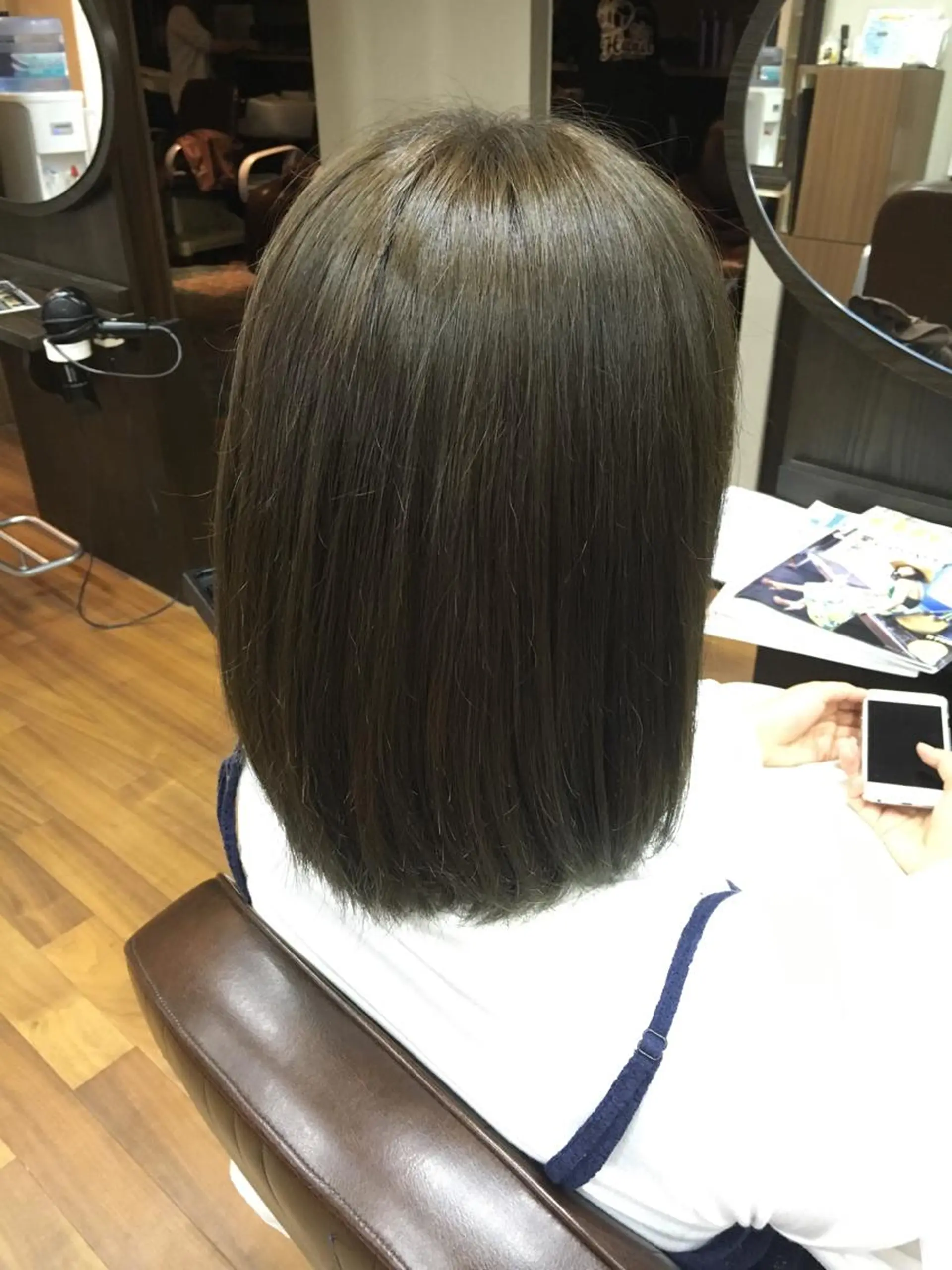 ショート アッシュ 東條 克義のヘアスタイル