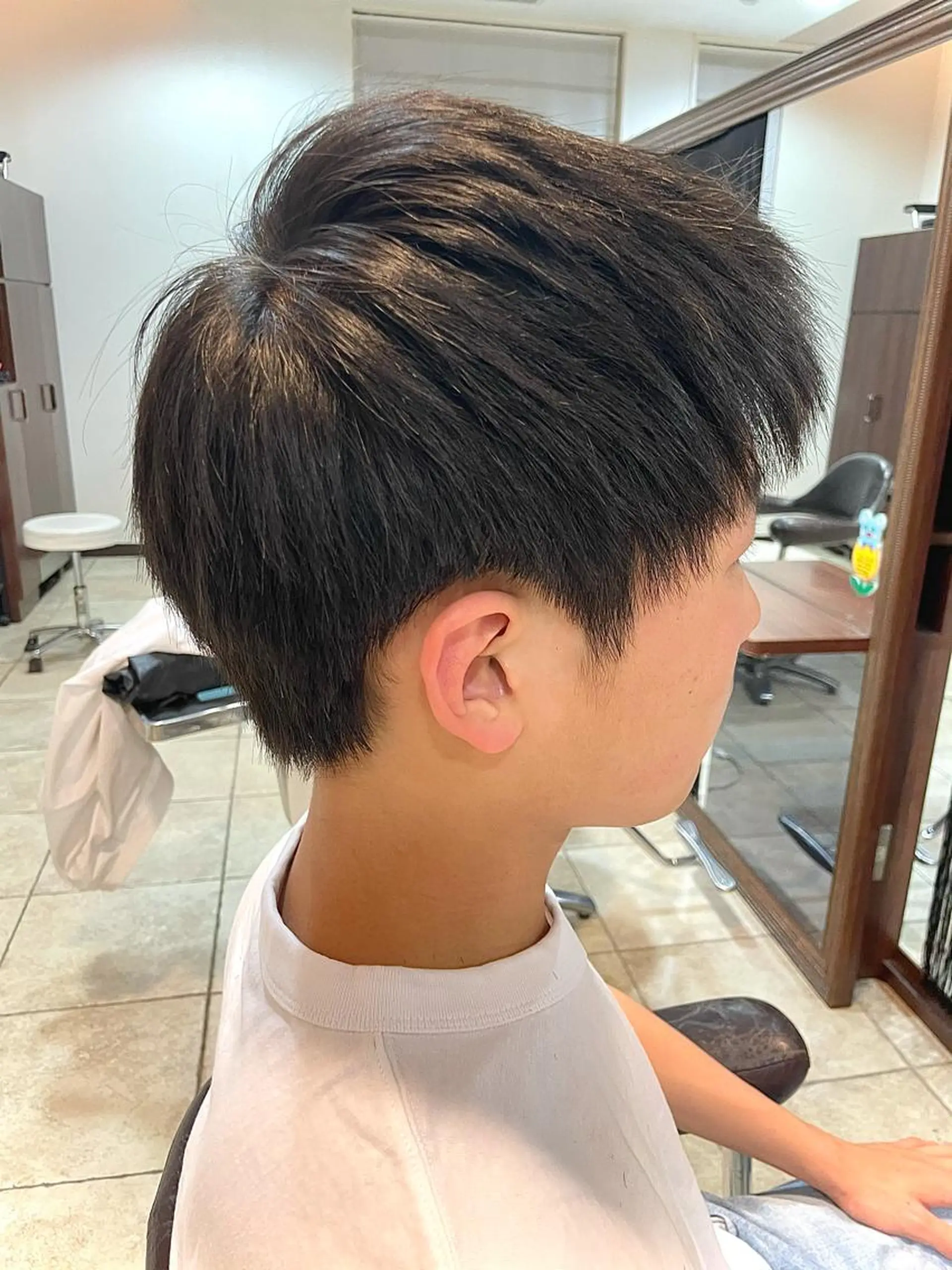 ショート メンズ 刈り上げ ショートヘア 吉田 桃夏のヘアスタイル