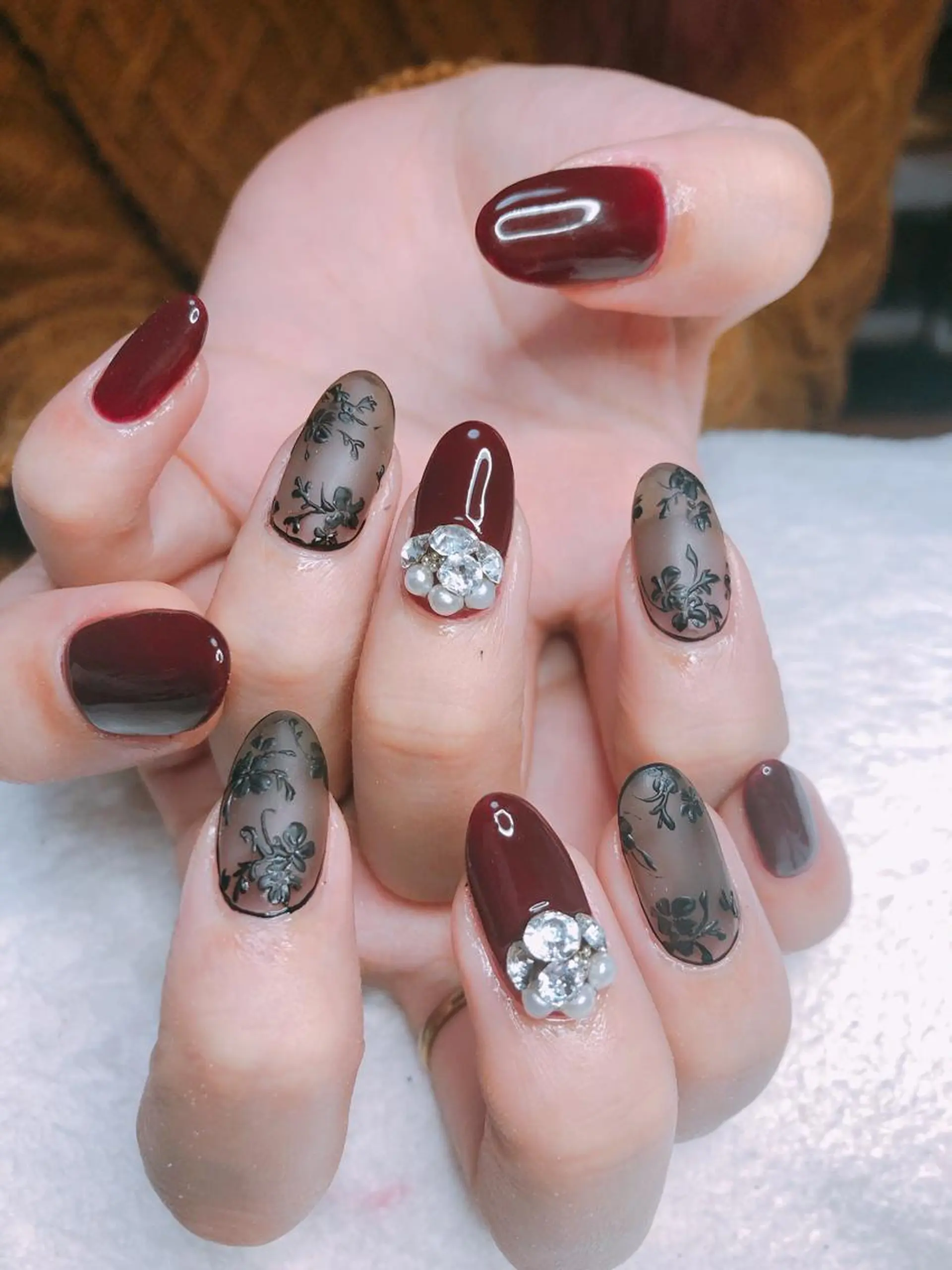 セミロング ネイル ハンドネイル 長さ出し専門 nynaのネイルデザイン