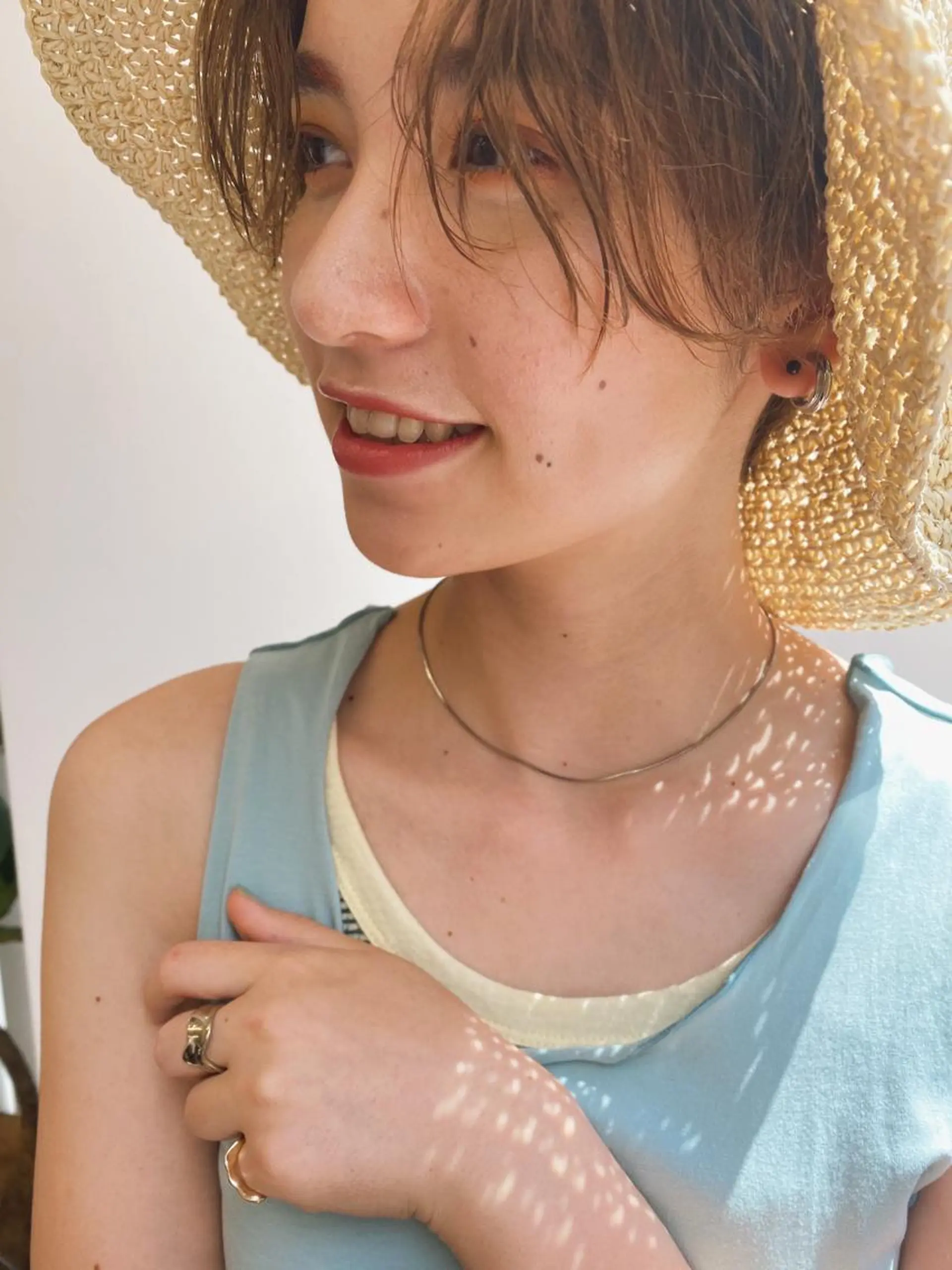 カラー yui/ layer cutのヘアスタイル