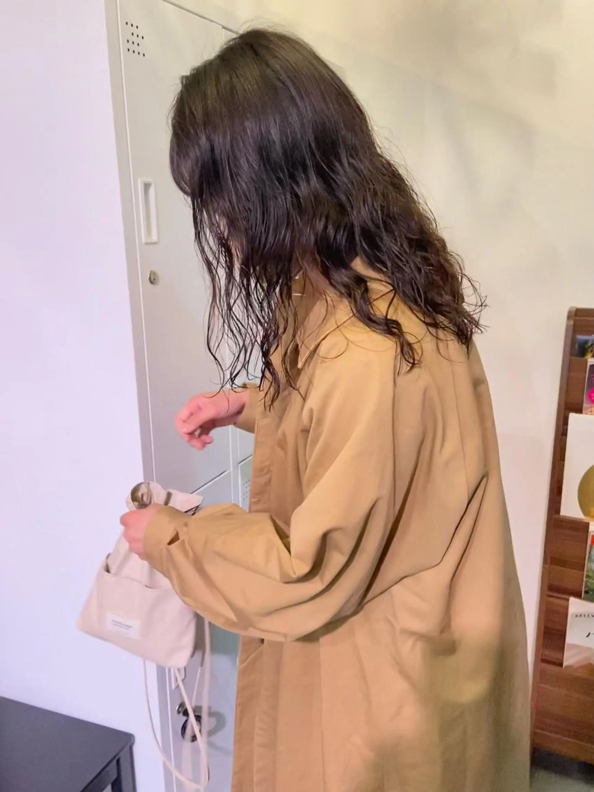 セミロング パーマ 田中 あやなのヘアスタイル