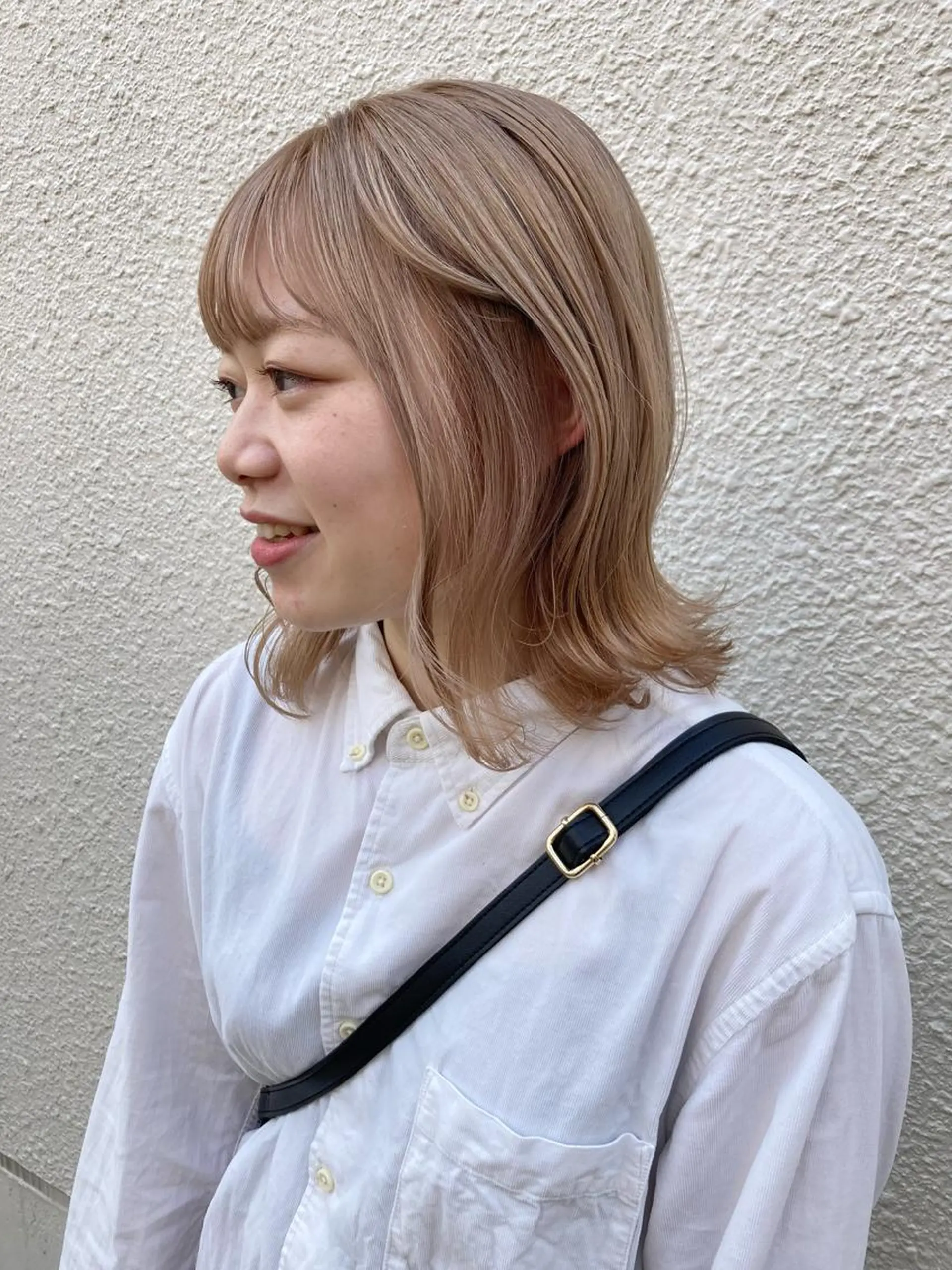 ショート カラー ブロンド 外ハネヘア nono/パーマ /顔まわりカット🐈のヘアスタイル