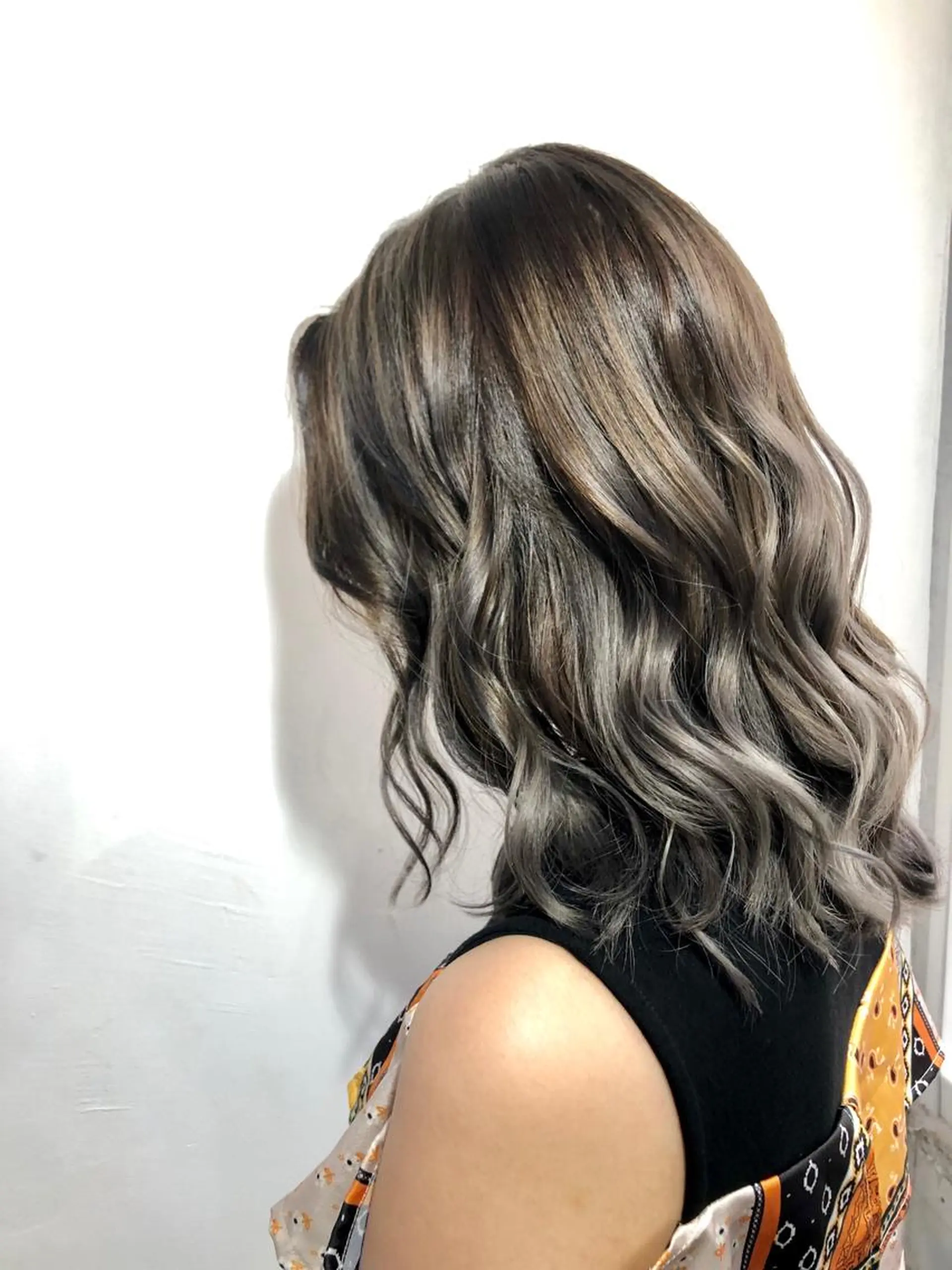 セミロング ヘアカラー トリートメント フェアリーテイル所属・吉田 典弘のヘアスタイル