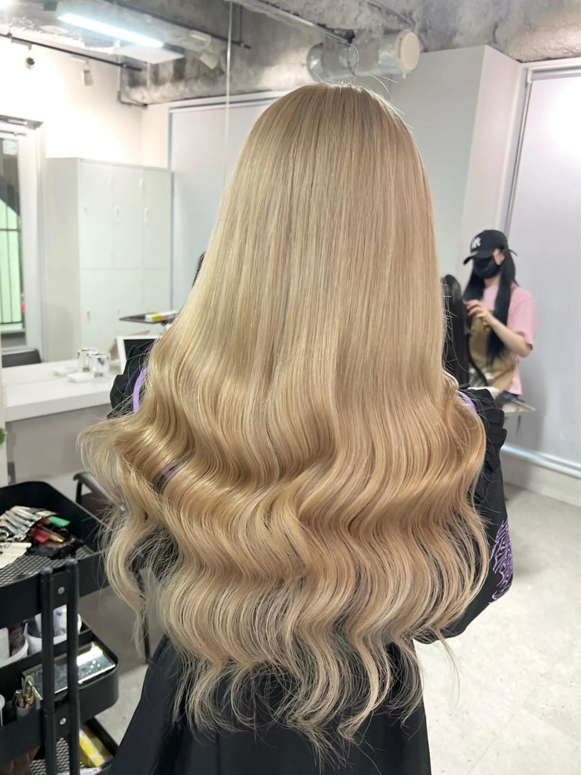 ロング プルエクステ エクステ ロング sio.nail&eyebrow salon shimokitazawa2号店所属・nailist mana𖤐´-のネイルデザイン