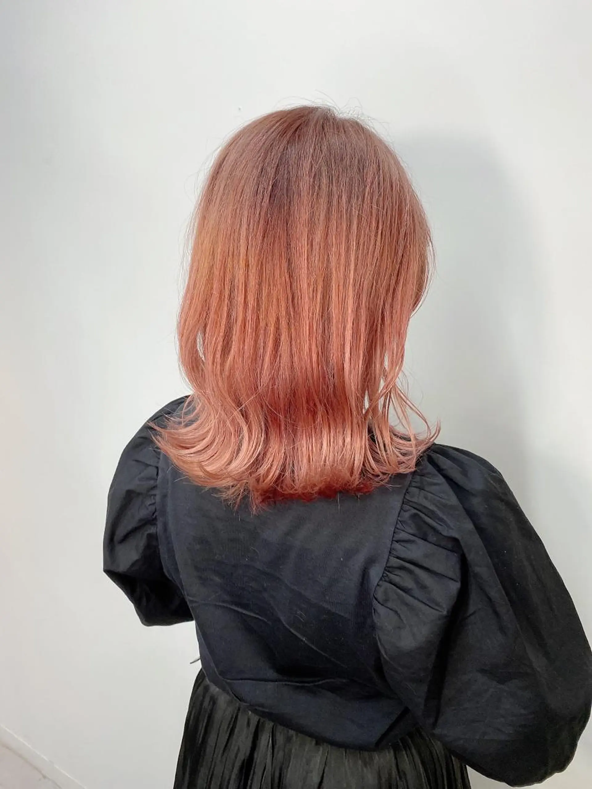 ミディアム カット ヘアカラー トリートメント 透明感/ツヤ髪/ さら艶/前田祥汰のヘアスタイル