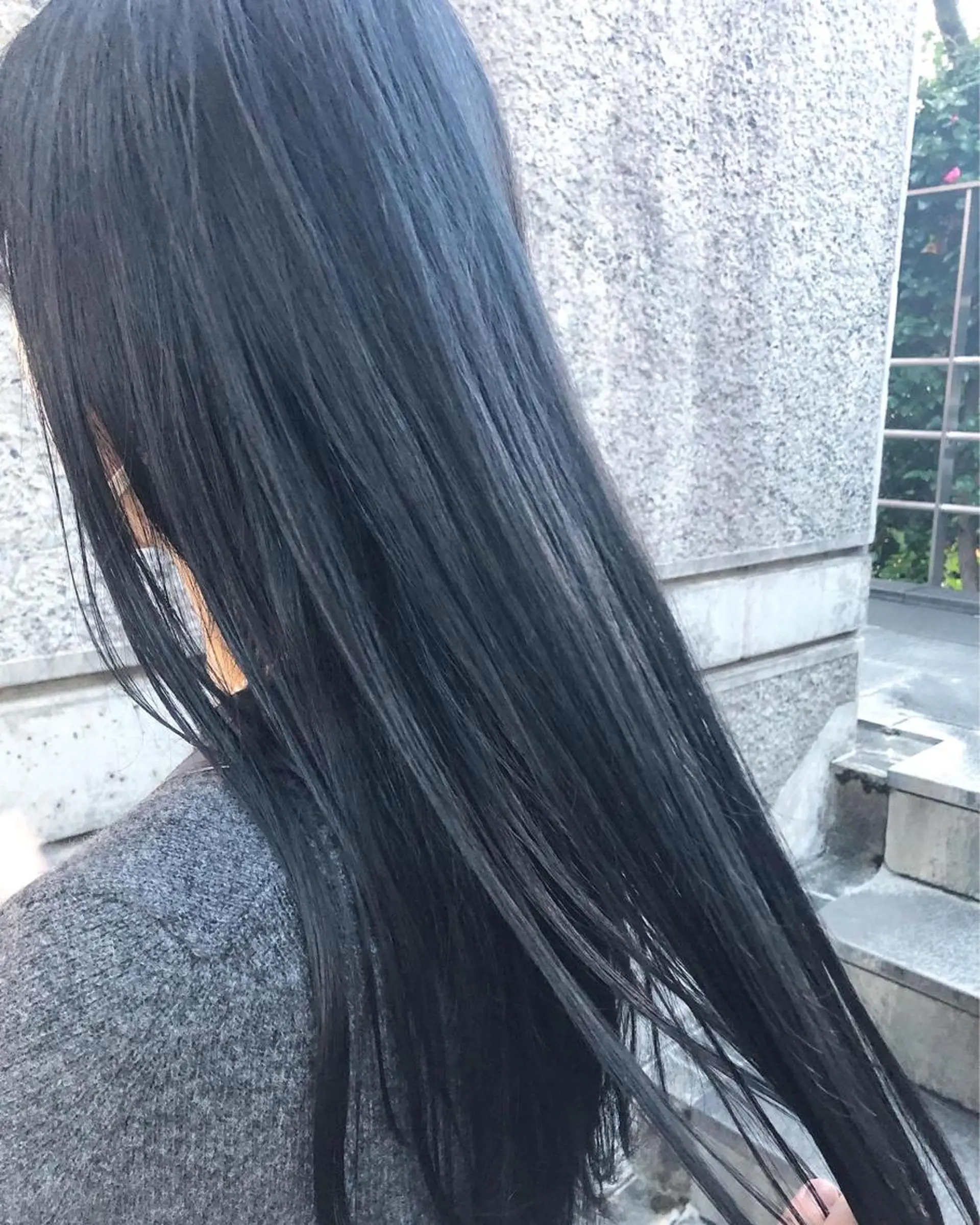 ロング カラー ヘアアレンジ 黒髪 透明感カラー ヘアカラー トリートメント メンズ特化✂️栗原 侑也のヘアスタイル