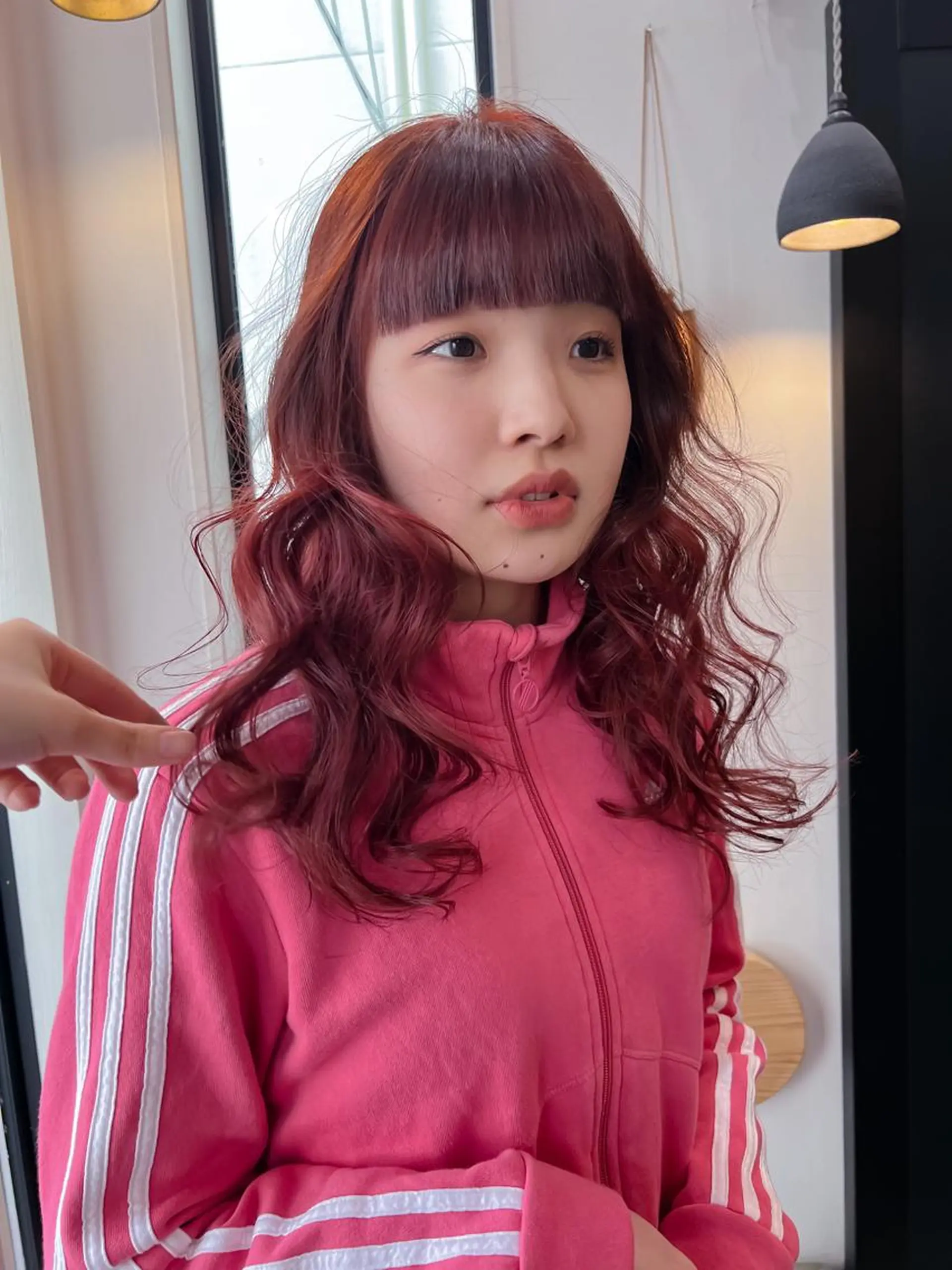 セミロング ヘアカラー 【モエカ】グランジ ウルフ/ハイトーンのヘアスタイル