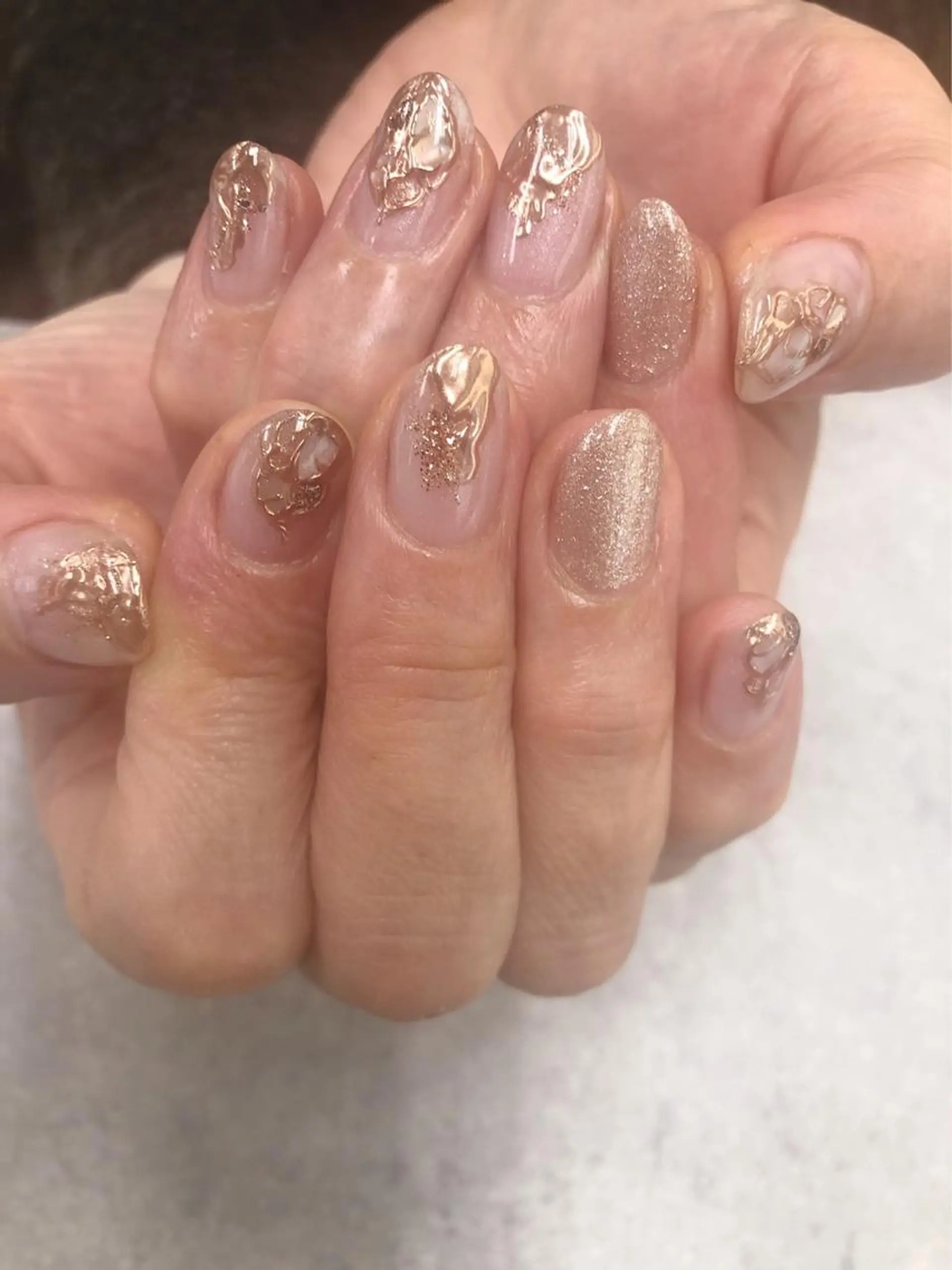 ネイル ゴールド ミラーネイル ニュアンスネイル ハンドネイル ハンドケア FASTNAIL PLUS 新宿店のネイルデザイン