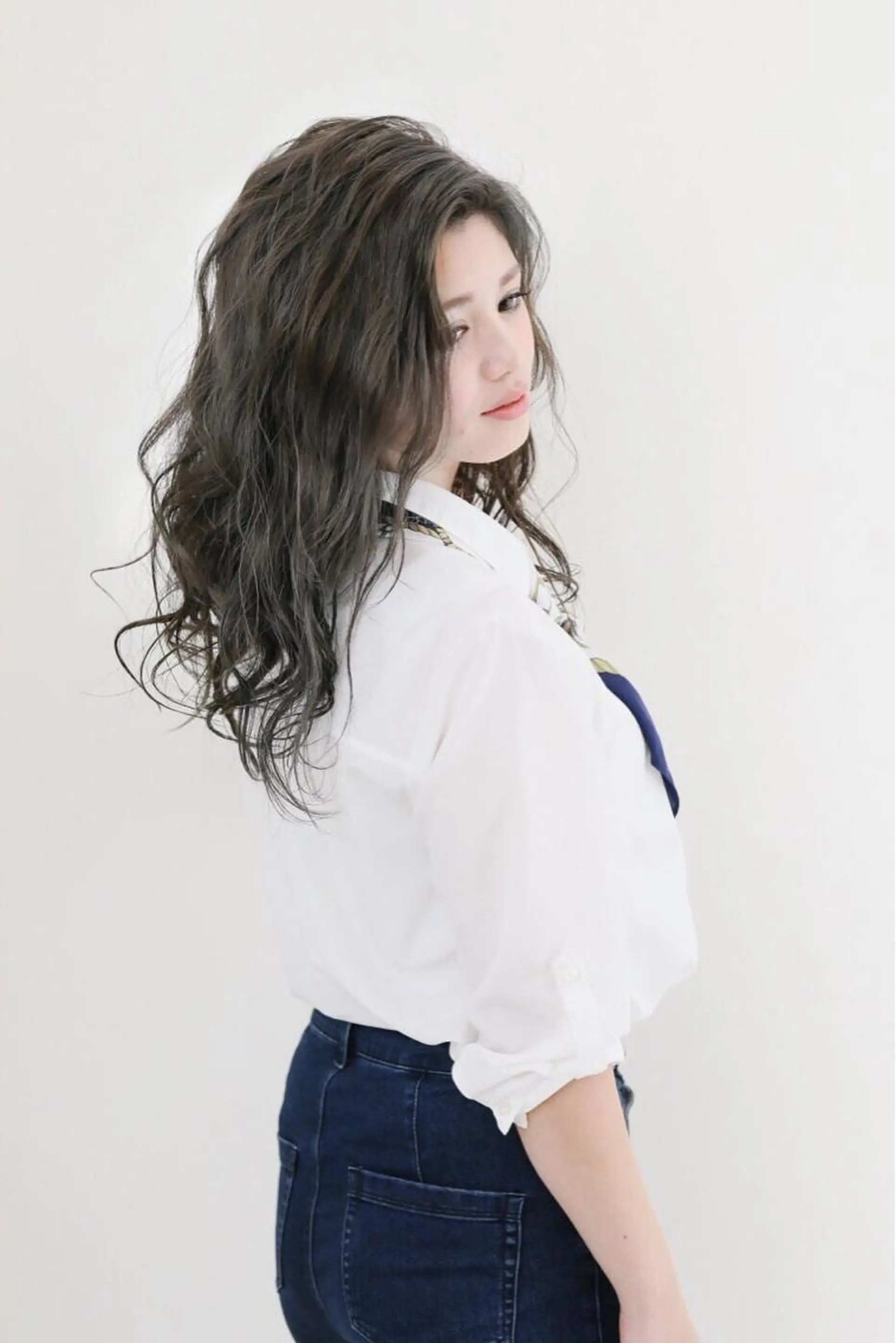 セミロング カラー セミロングパーマ アディクシーカラー バレイヤージュ ブリーチ ケアブリーチ カット ヘアカラー トリートメント 隠れ家美容室 RAW TOKYO 【公式】のヘアスタイル