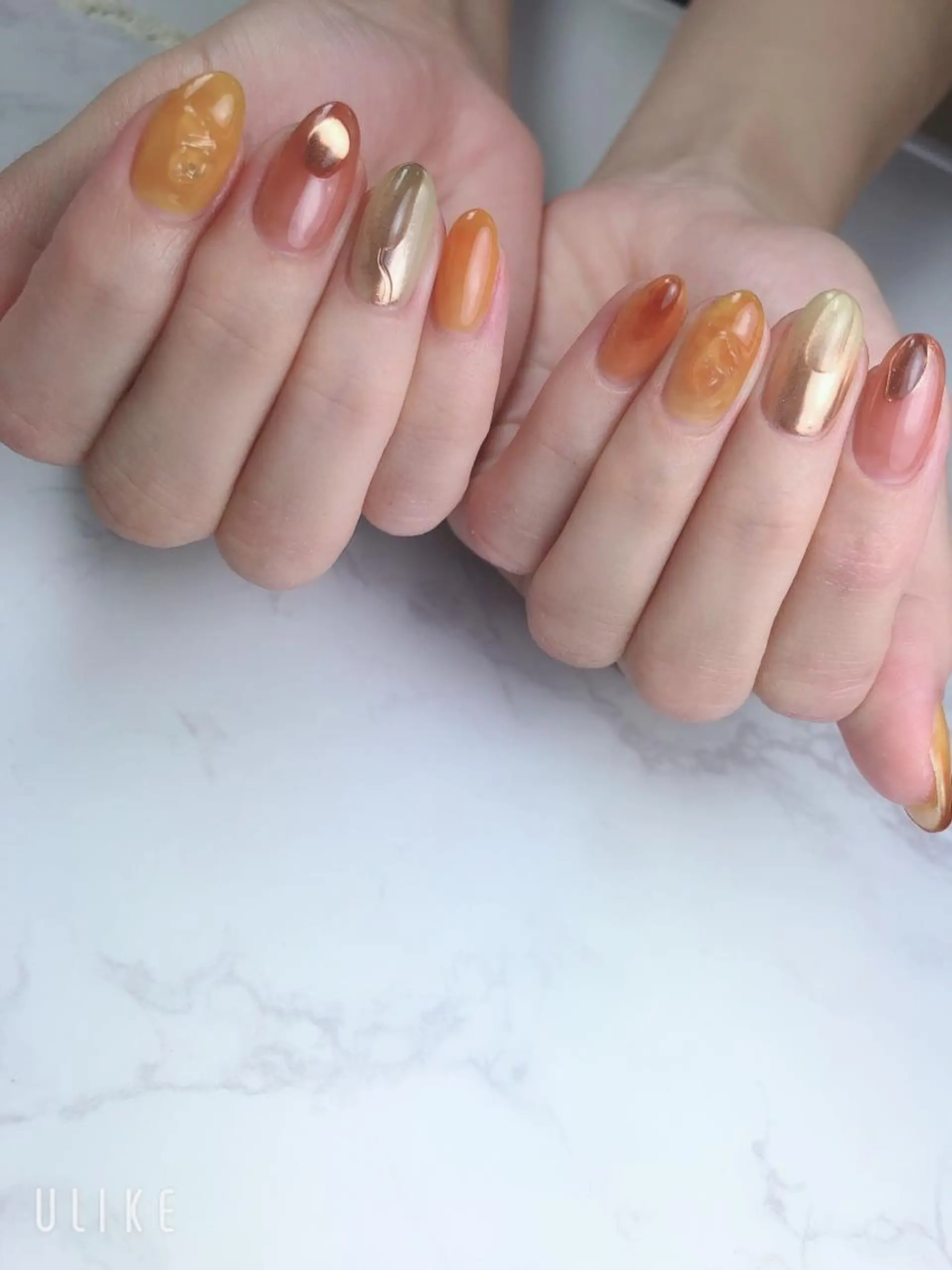 ネイル ミラーネイル Nailsalon Luanaのネイルデザイン