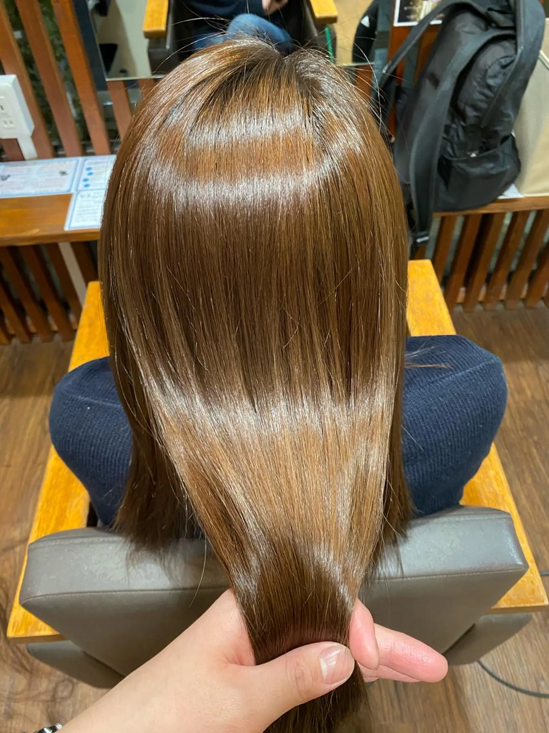 セミロング カラー ベージュカラー カット ヘアカラー トリートメント 髪質改善特化 長澤友哉のヘアスタイル