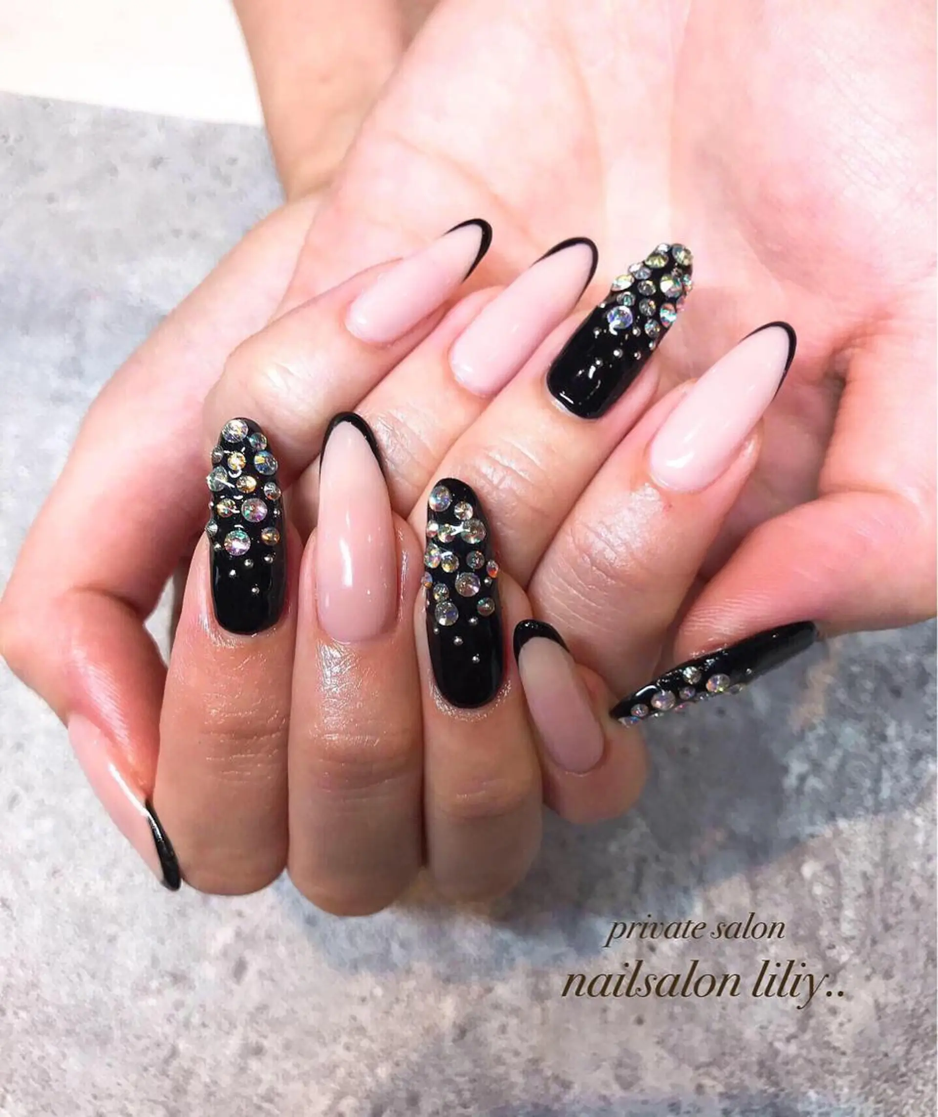 ネイル TERAI ERINAの眉毛・アイブロウイメージ