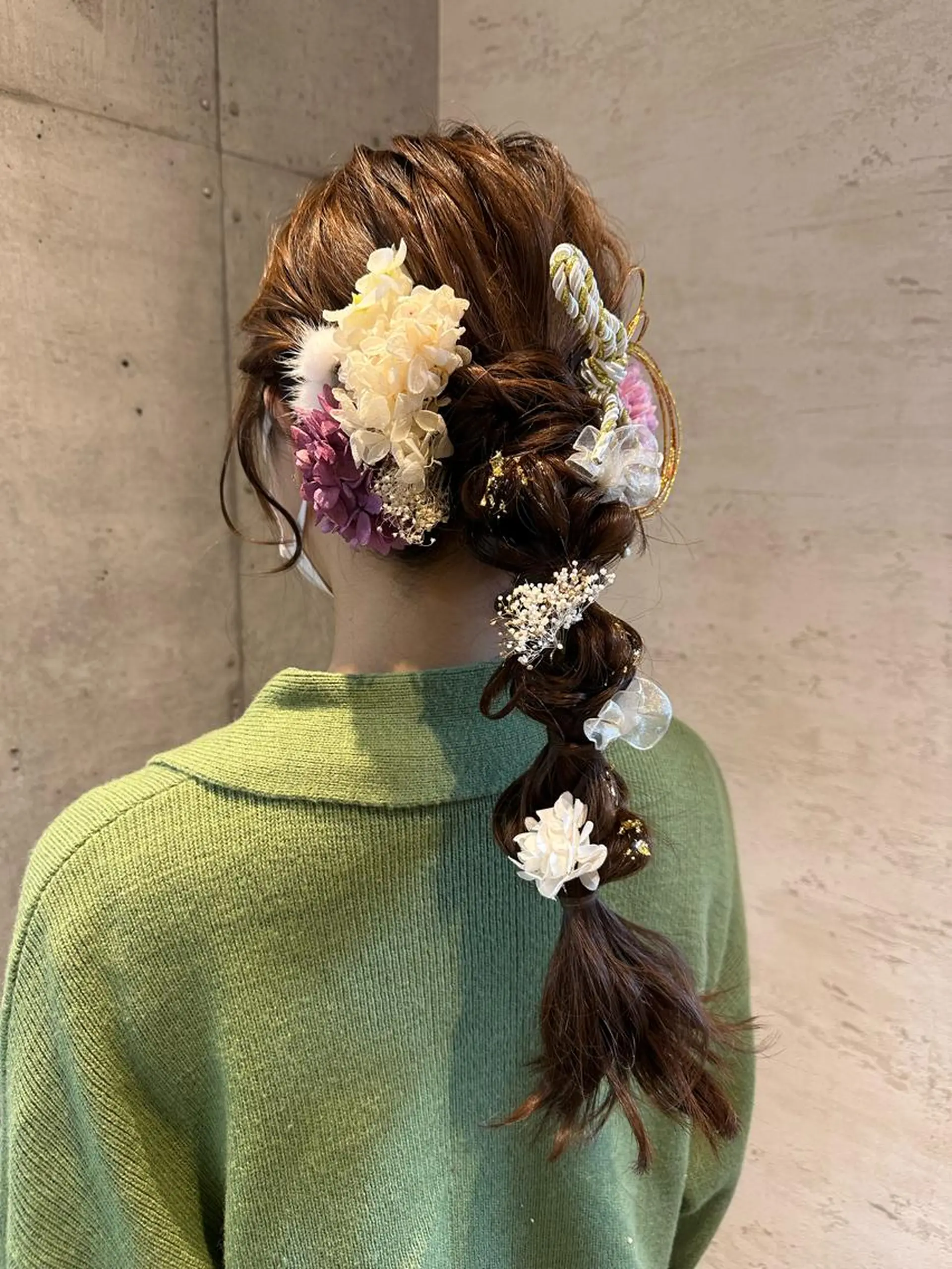 ロング ヘアアレンジ 女性に人気♪ はやしほのかのヘアスタイル