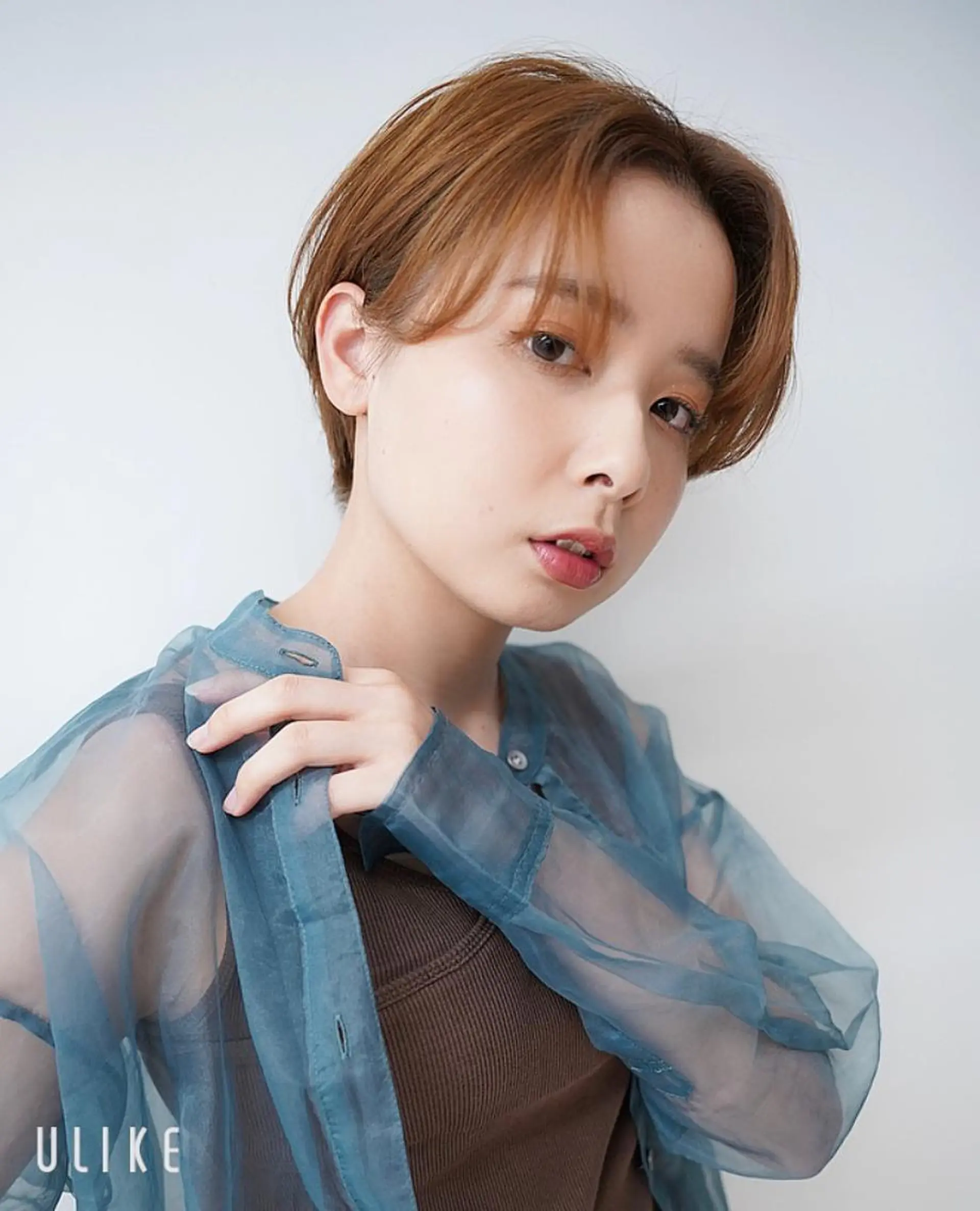 ショート カット 透明感カラー 松田晃代のヘアスタイル