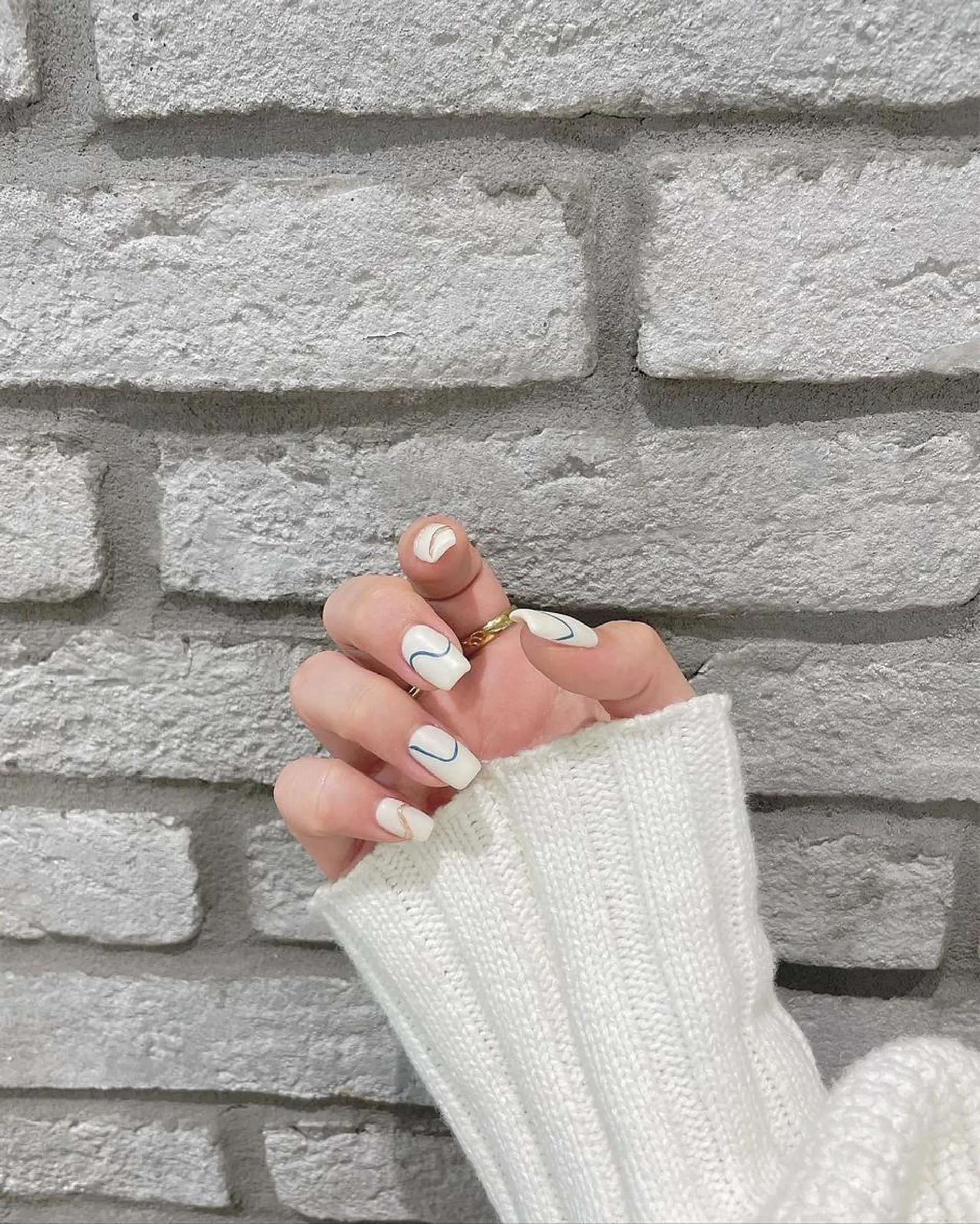 ネイル 成人式 フットネイル フレンチネイル グラデーション マグネットネイル brilliant s.kのネイルデザイン