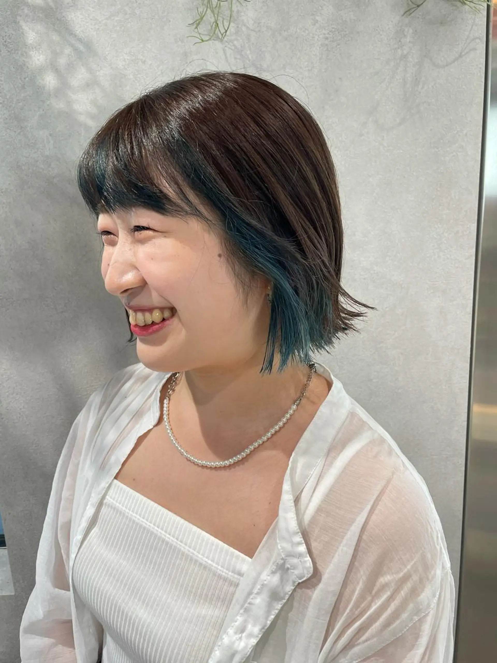 ショート カラー 切りっぱなしボブ インナーカラー ボブ ヘアカラー ナチュラル透明感🌱 小山美樹子のヘアスタイル