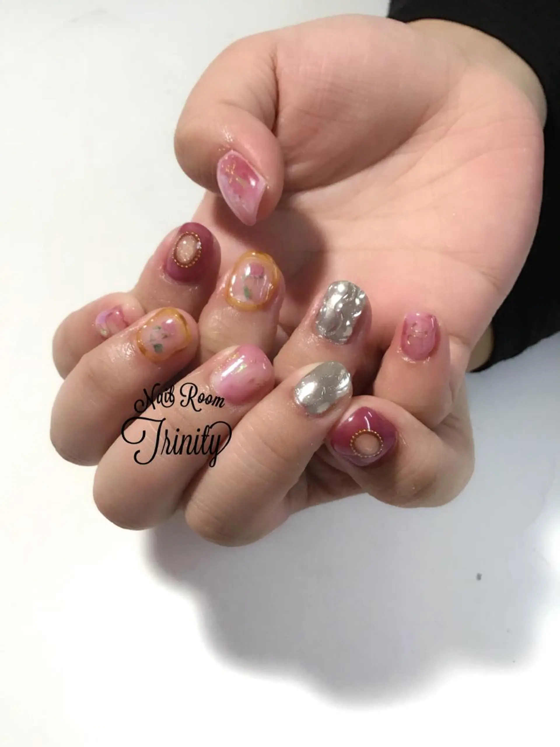 ネイル ハンドネイル Trinity staffのネイルデザイン