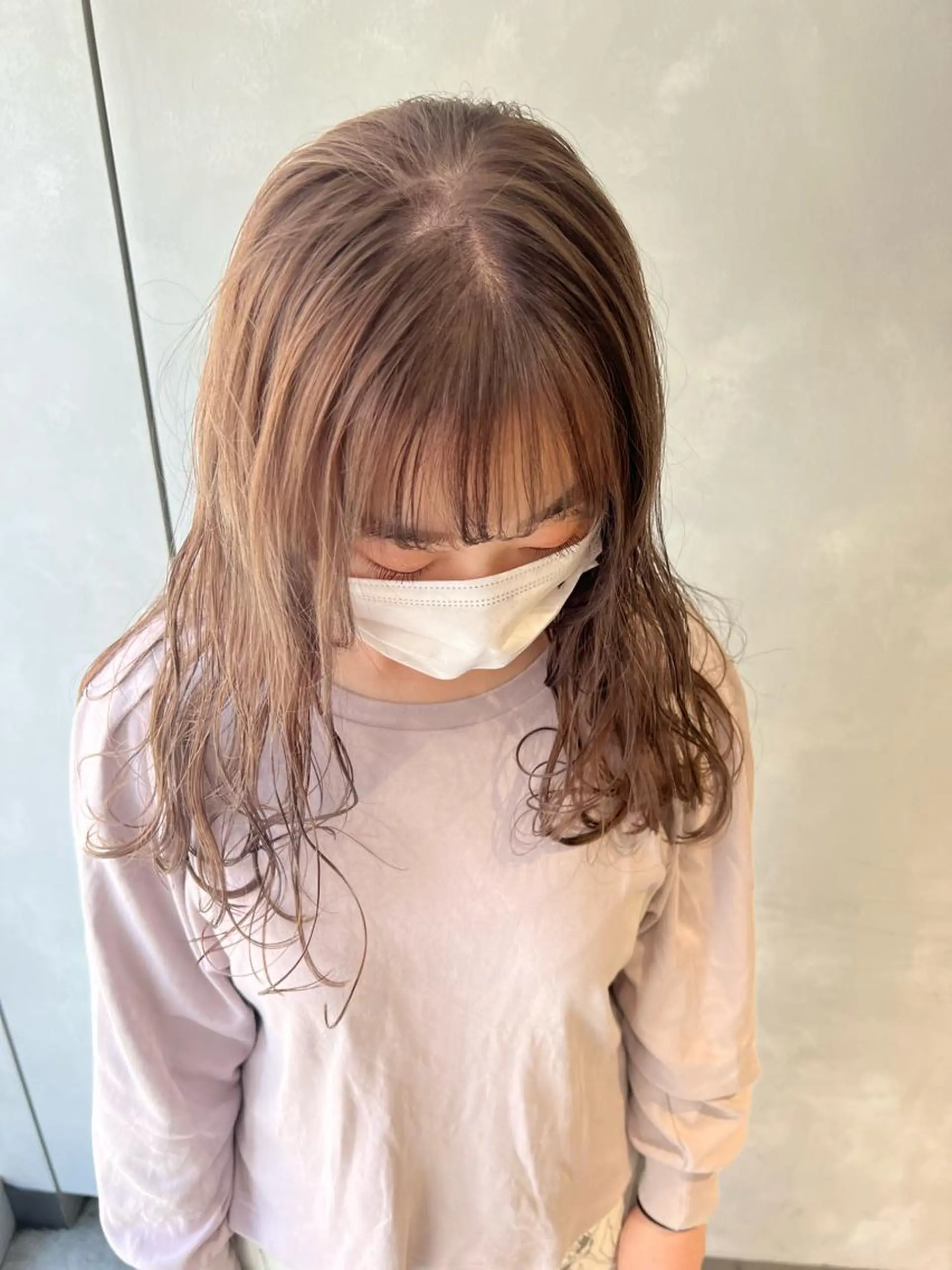 ロング カラー nishido ハイライト/パーマのヘアスタイル