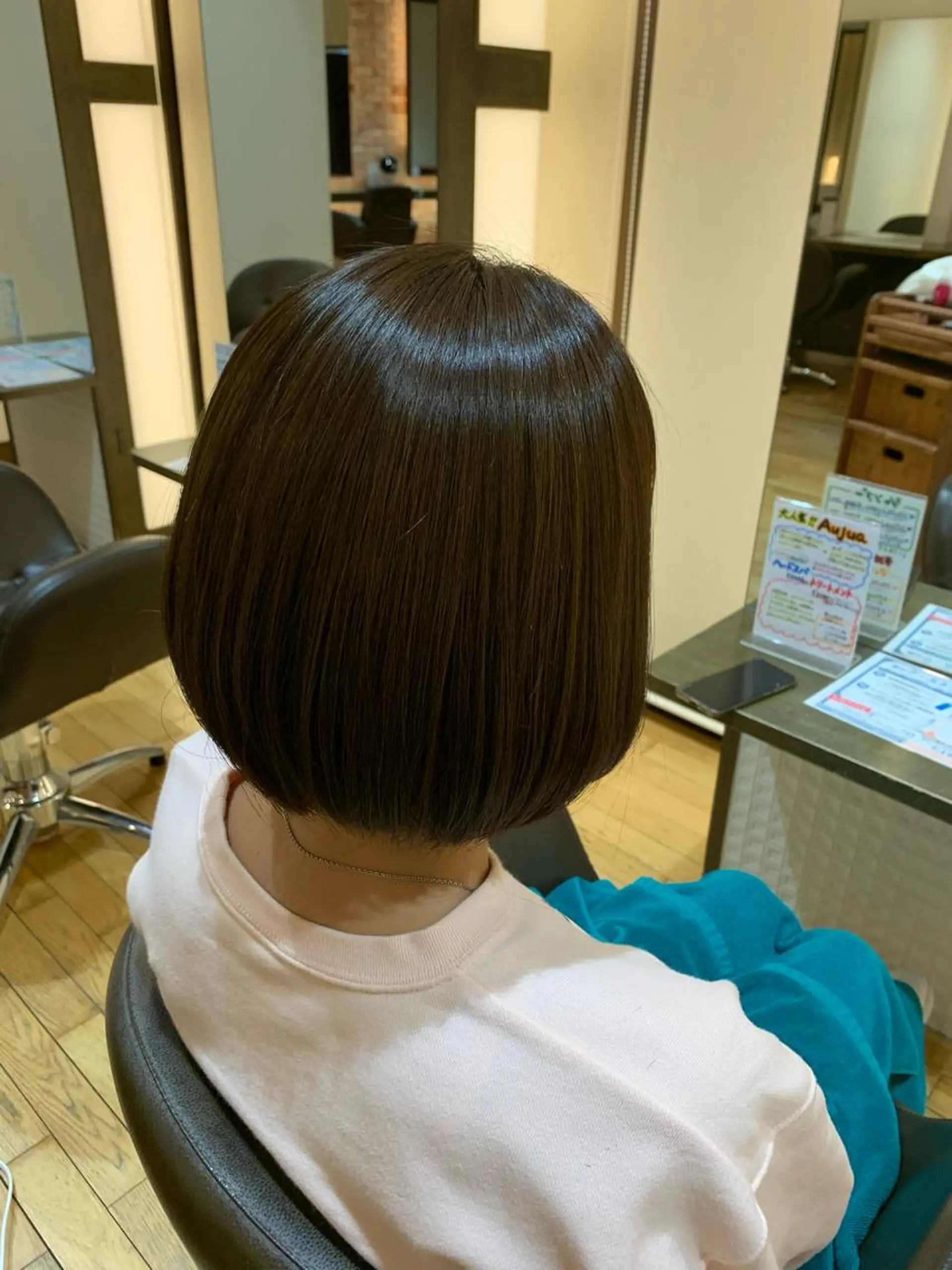 ショート 透明感艶カラー/ 岡田澪香のヘアスタイル