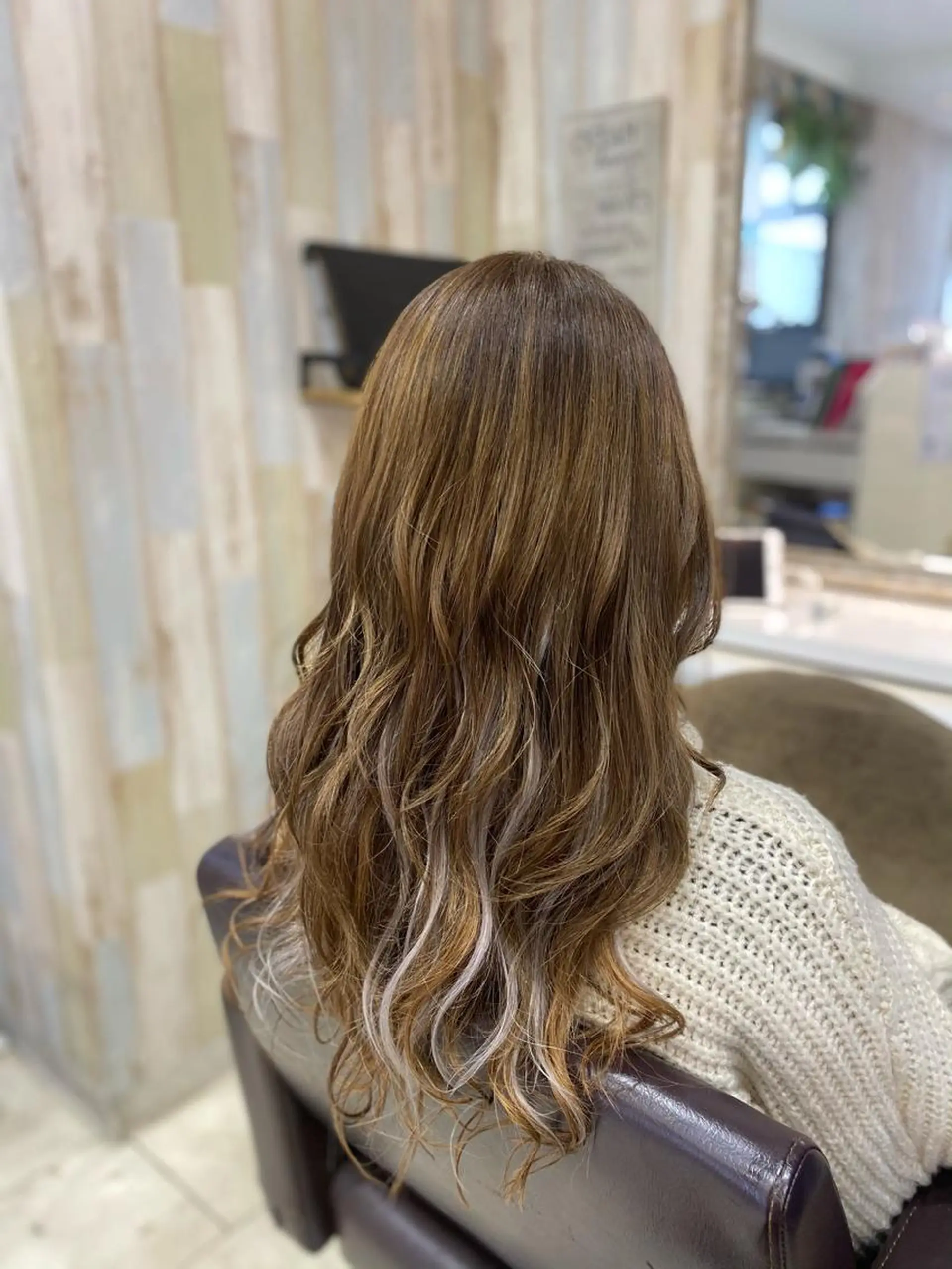 ミディアム 石井 彰浩のヘアスタイル