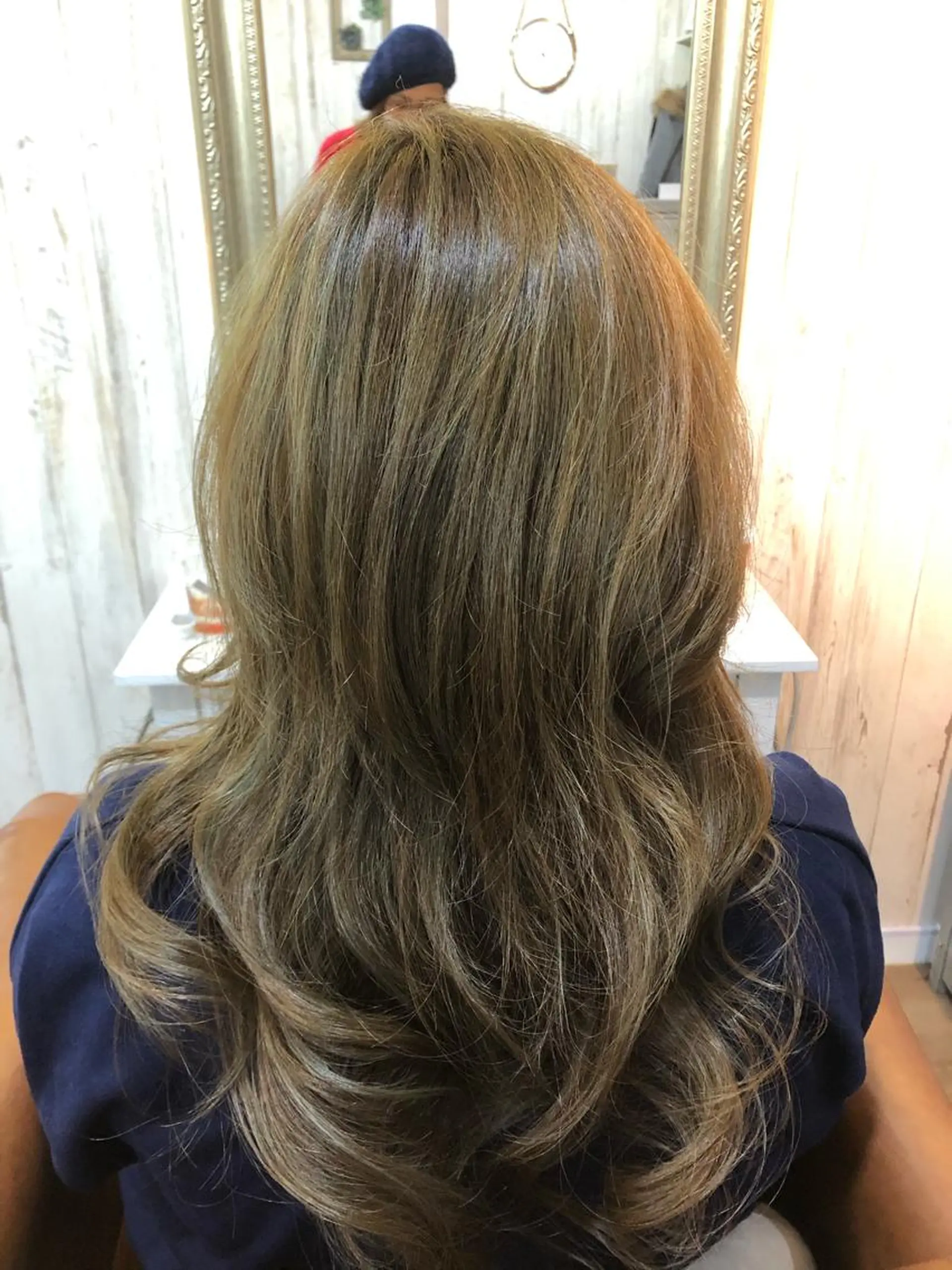 セミロング カット ヘアカラー トリートメント 🐆アンドウ チカコ🦓のヘアスタイル