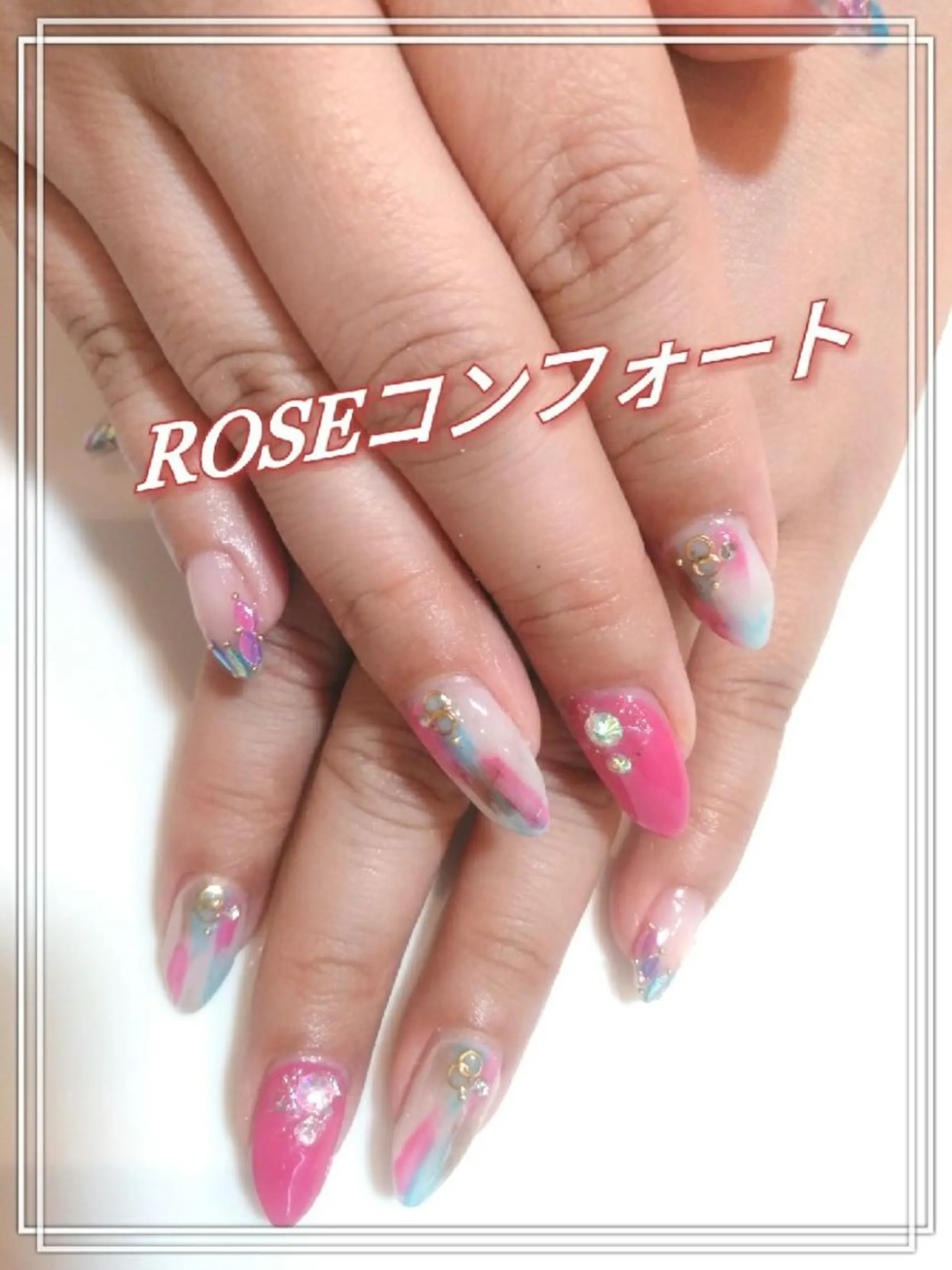 ネイル ハンドネイル エステとネイル ローズコンフォートのネイルデザイン
