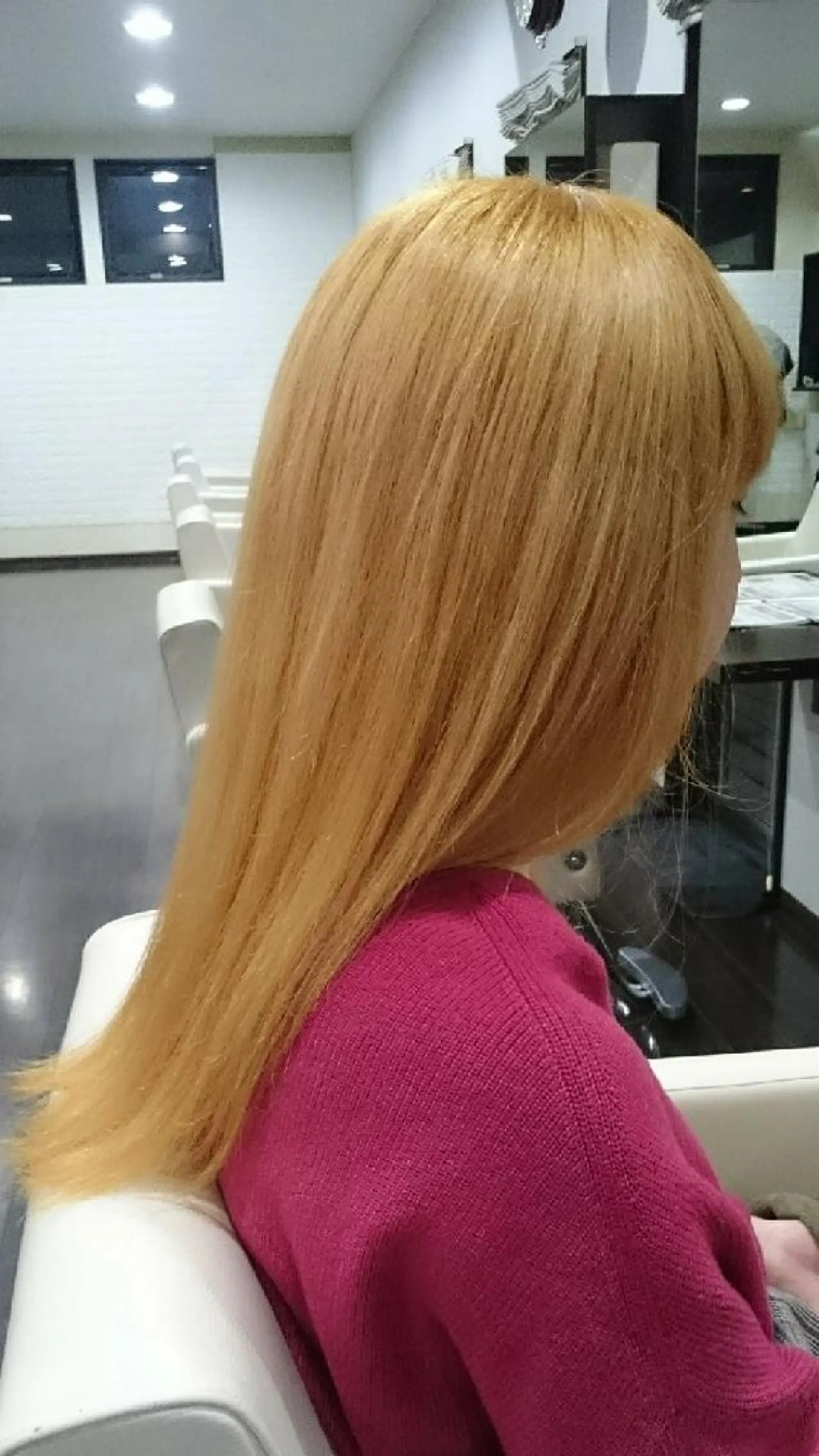 セミロング Add9 柳田健登のヘアスタイル