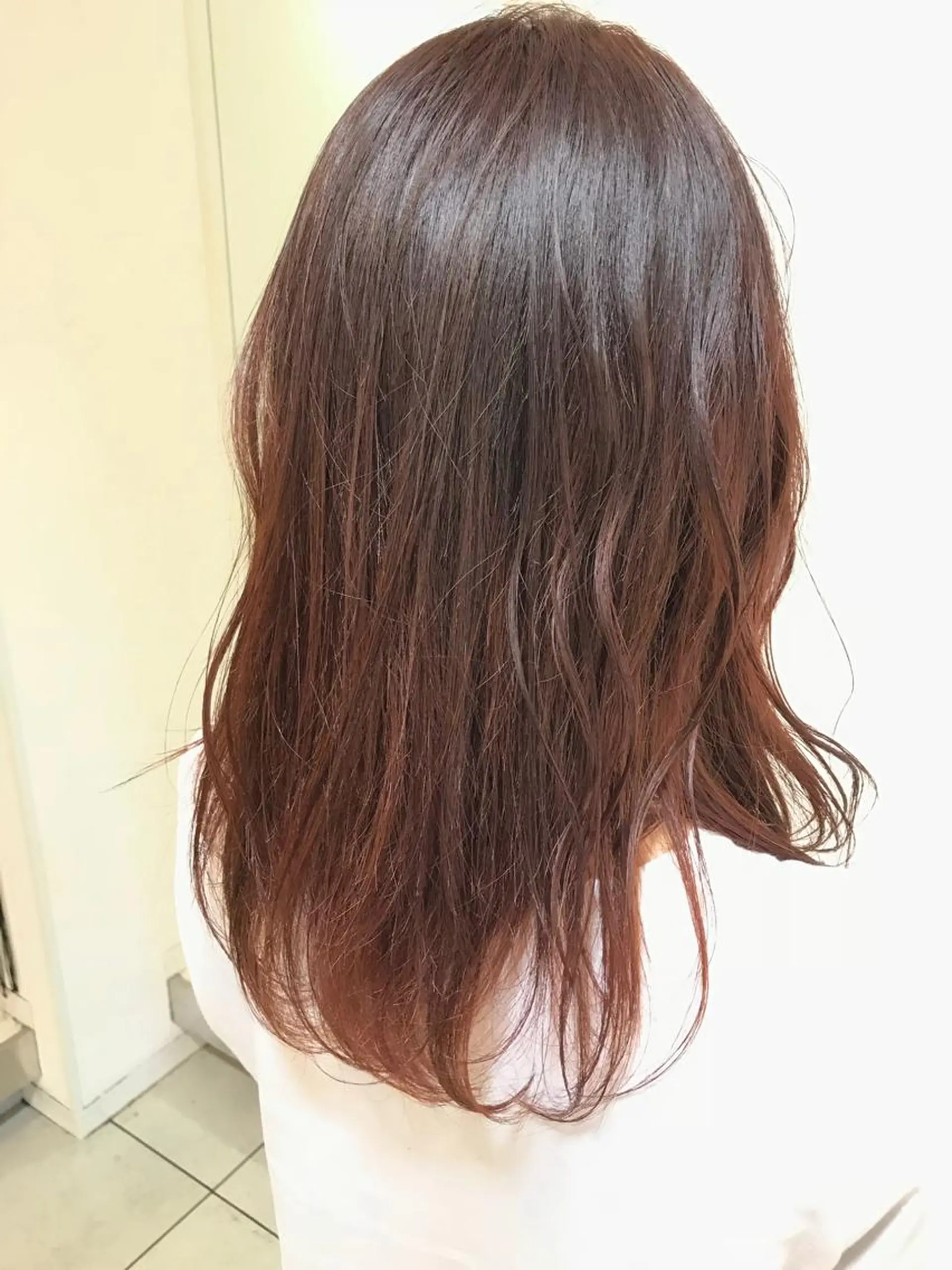 セミロング Miru by INCE HAIRのヘアスタイル