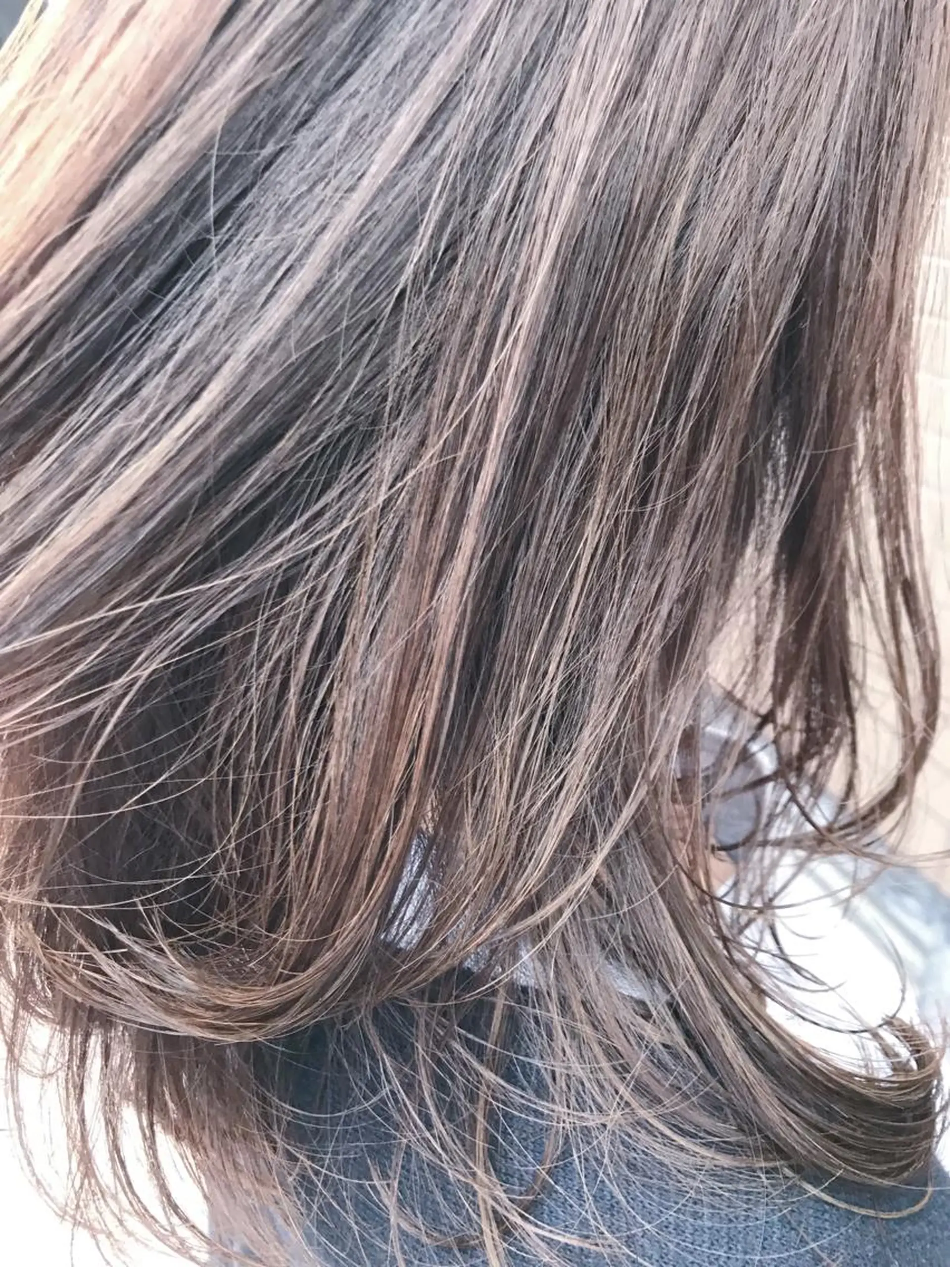 セミロング カラー ベージュカラー ハイライトカラー ハイライト 【完全マンツー 恵比寿】佐藤 翔のヘアスタイル