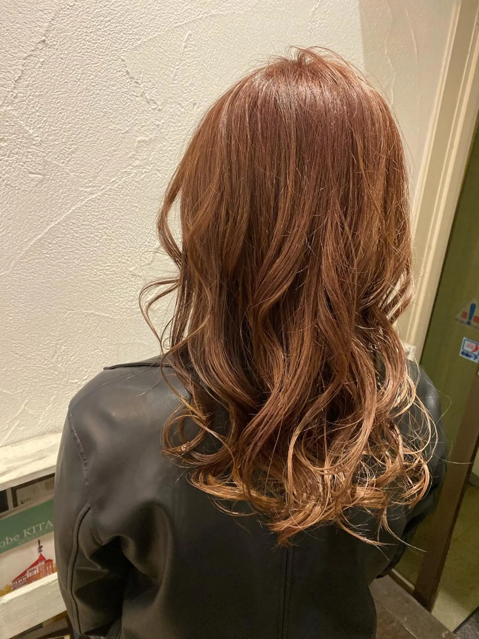 ロング カラー バレイヤージュ ブリーチ ダブルカラー グラデーションカラー ハイライトカラー マルヤマ リナのマツエク・マツパデザイン